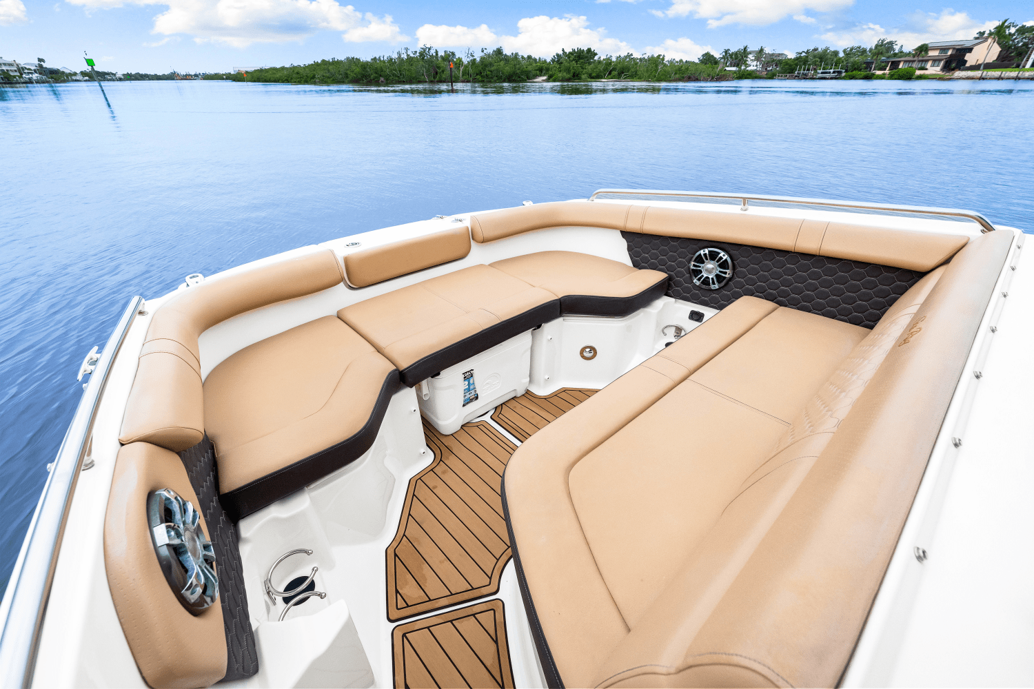 2023 Sea Ray 250 SDX Image Thumbnail #28