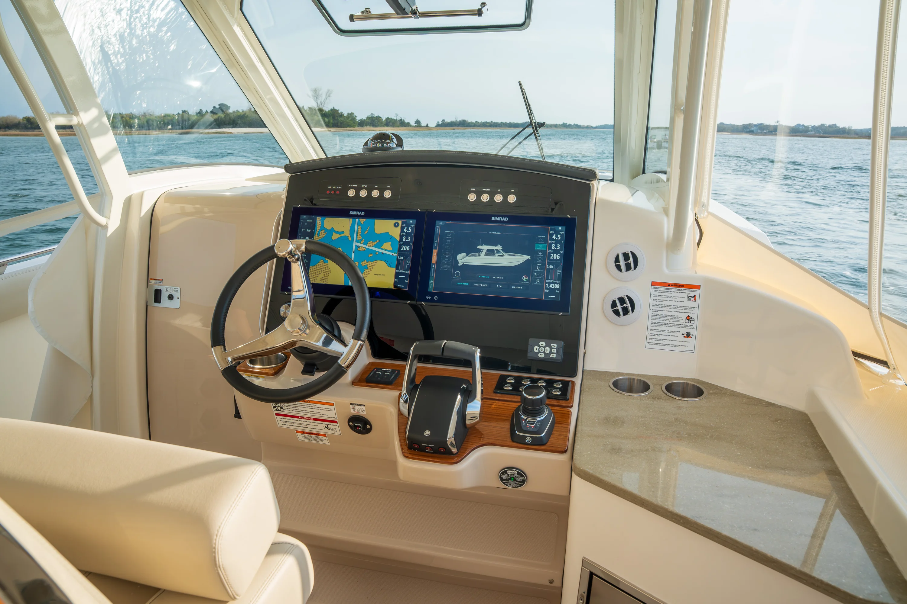 2026 Boston Whaler 350 Realm Image Thumbnail #21