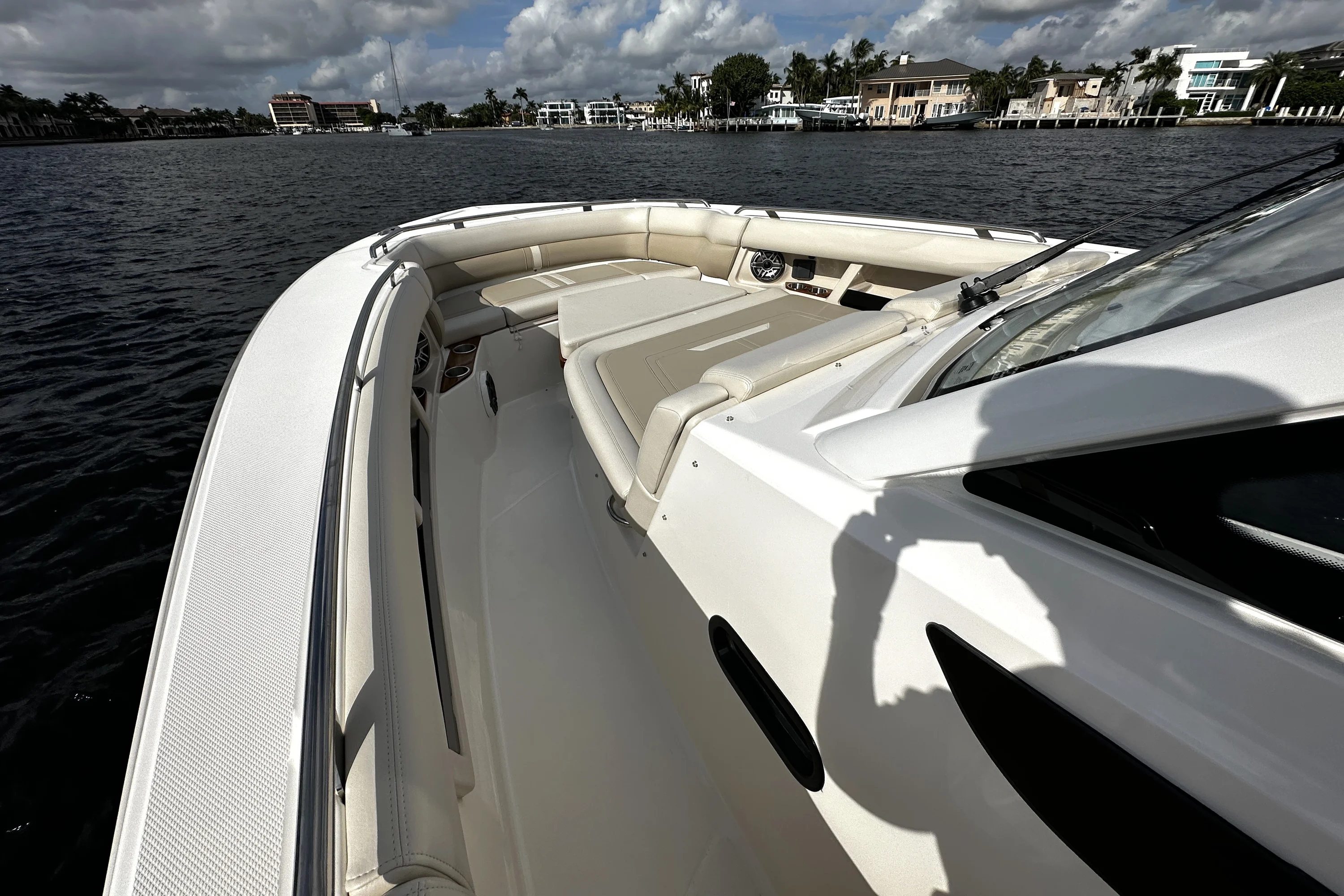 2026 Boston Whaler 350 Realm Image Thumbnail #38