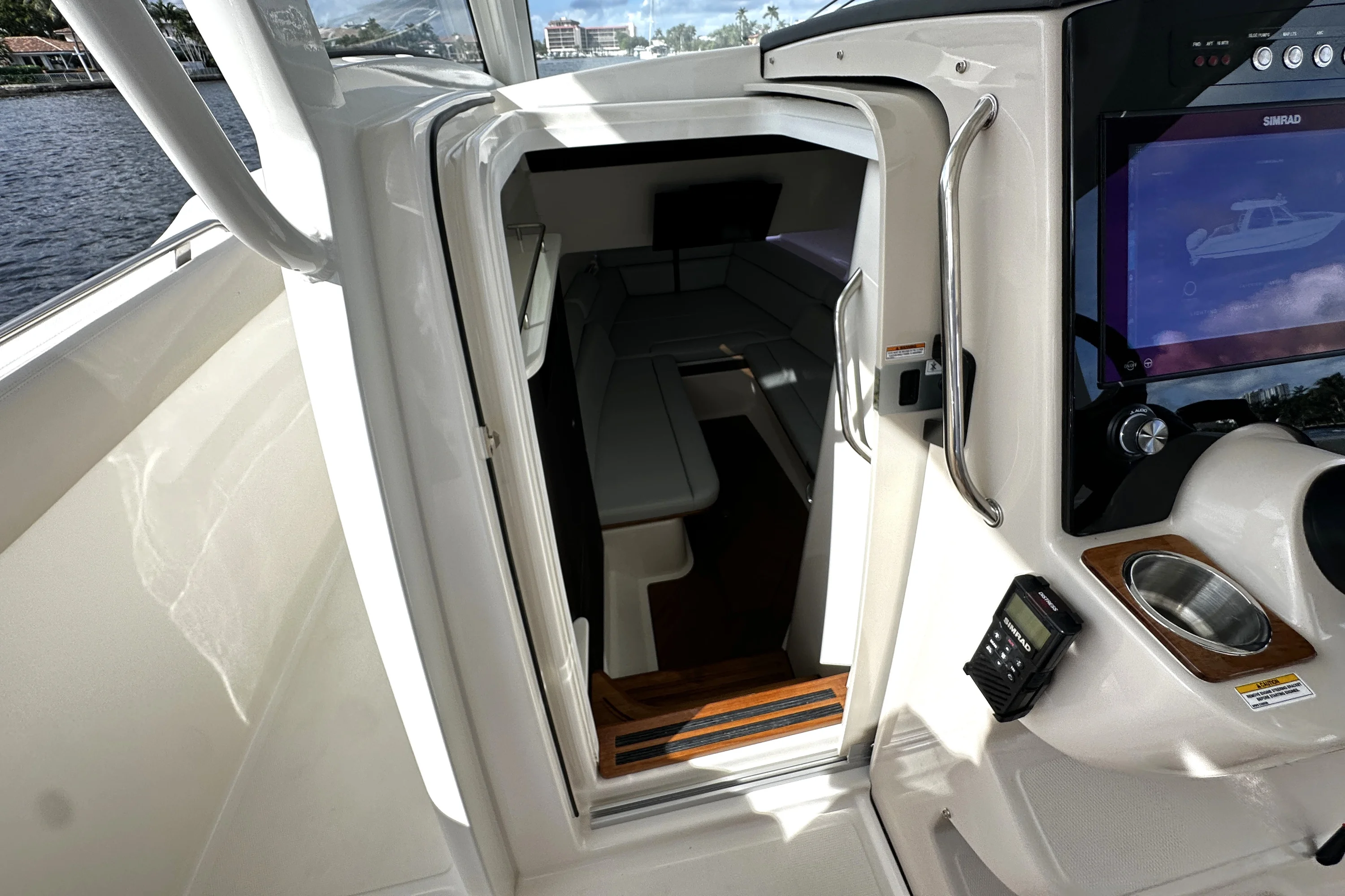 2026 Boston Whaler 350 Realm Image Thumbnail #42