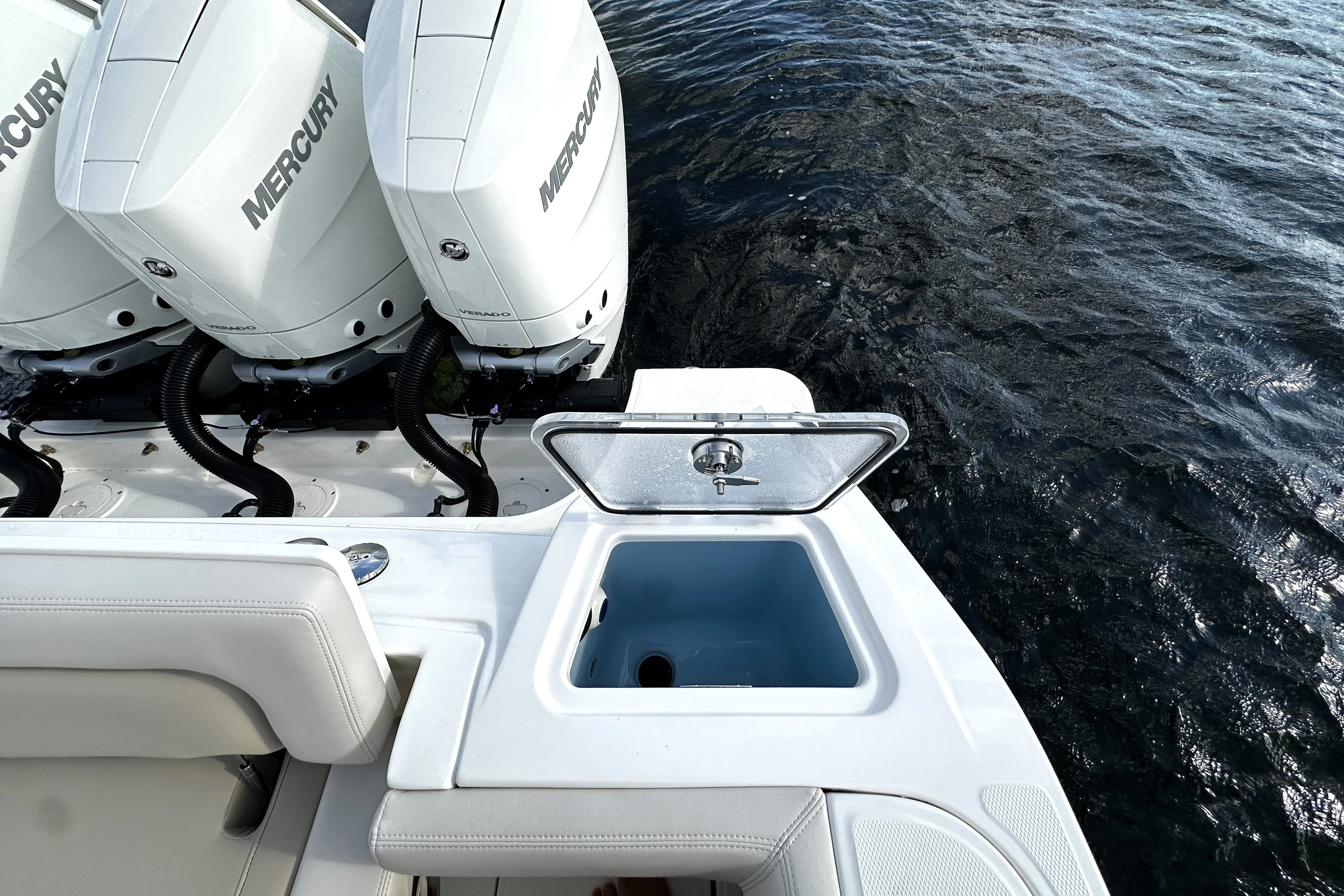 2026 Boston Whaler 350 Realm Image Thumbnail #19