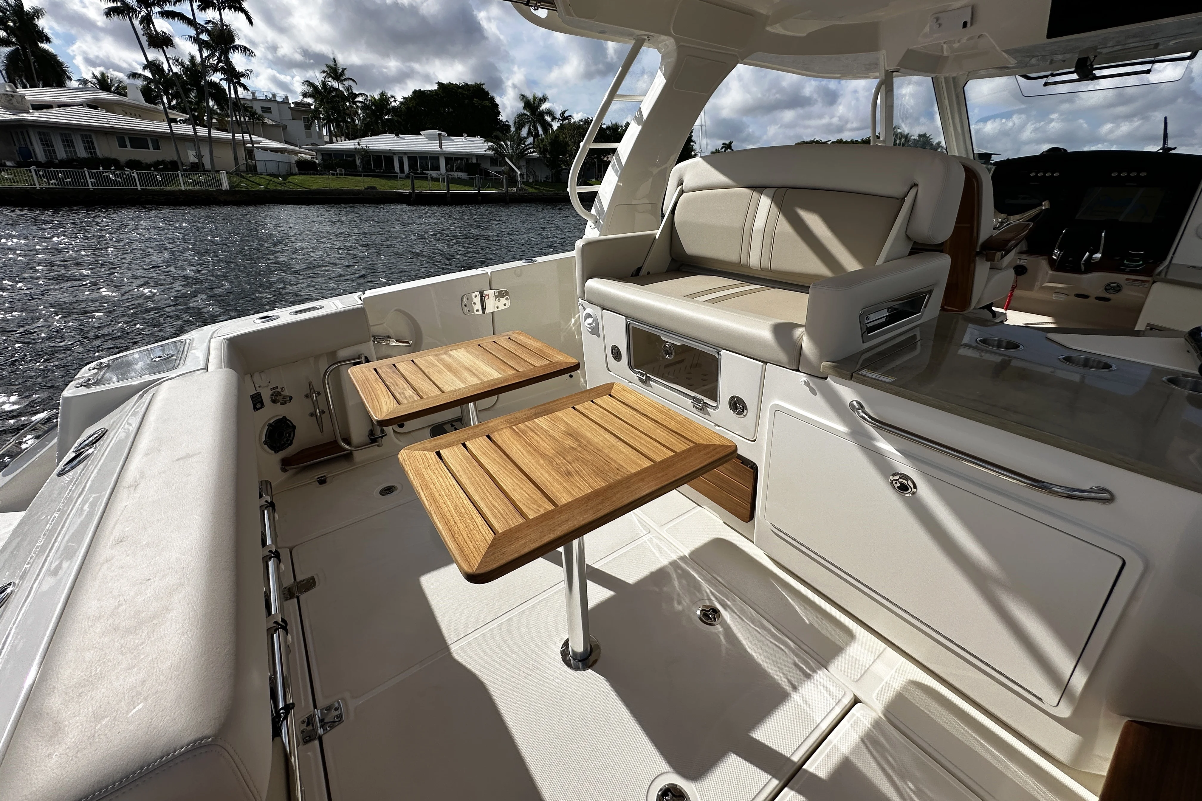 2026 Boston Whaler 350 Realm Image Thumbnail #26