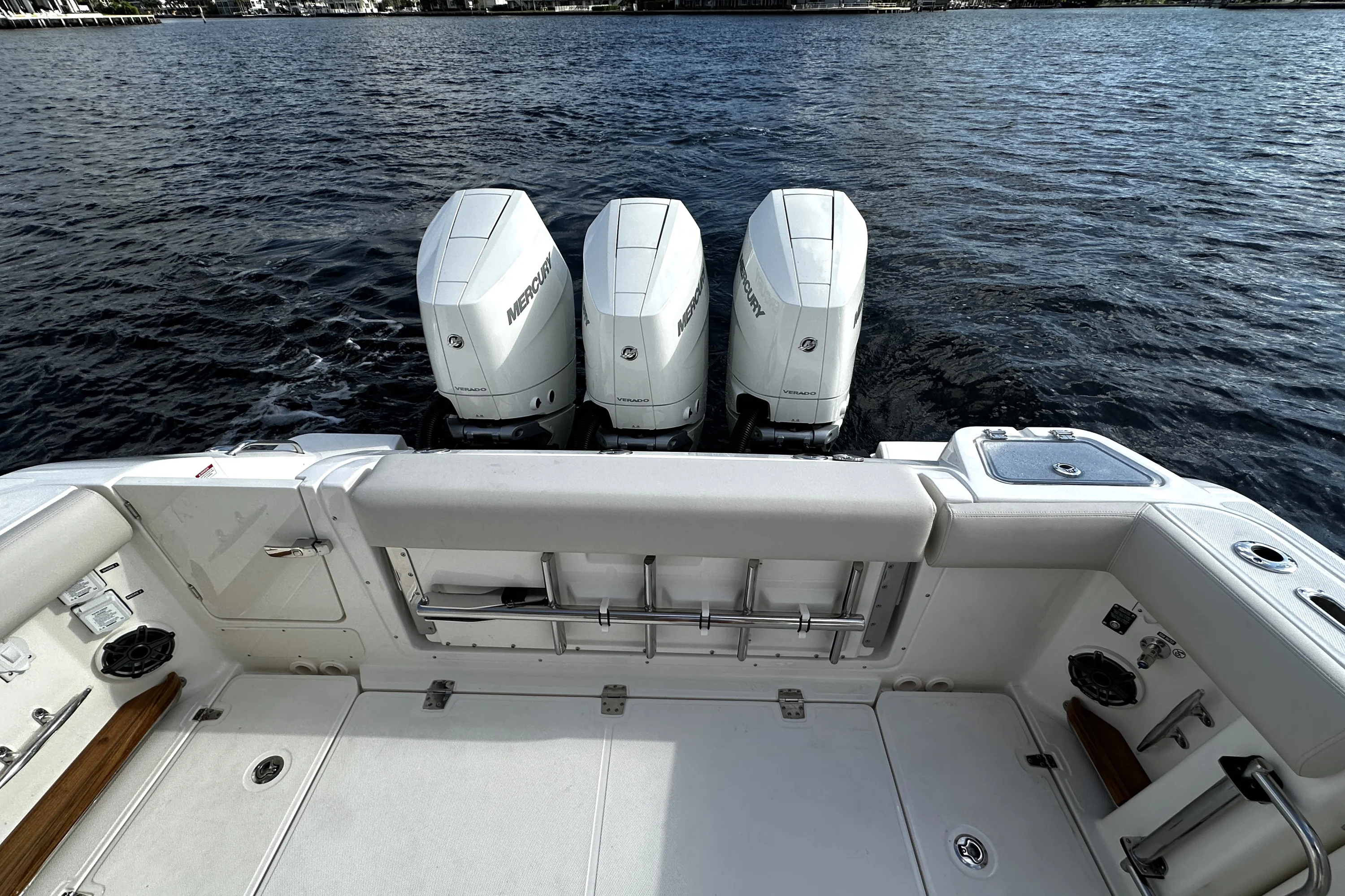 2026 Boston Whaler 350 Realm Image Thumbnail #17