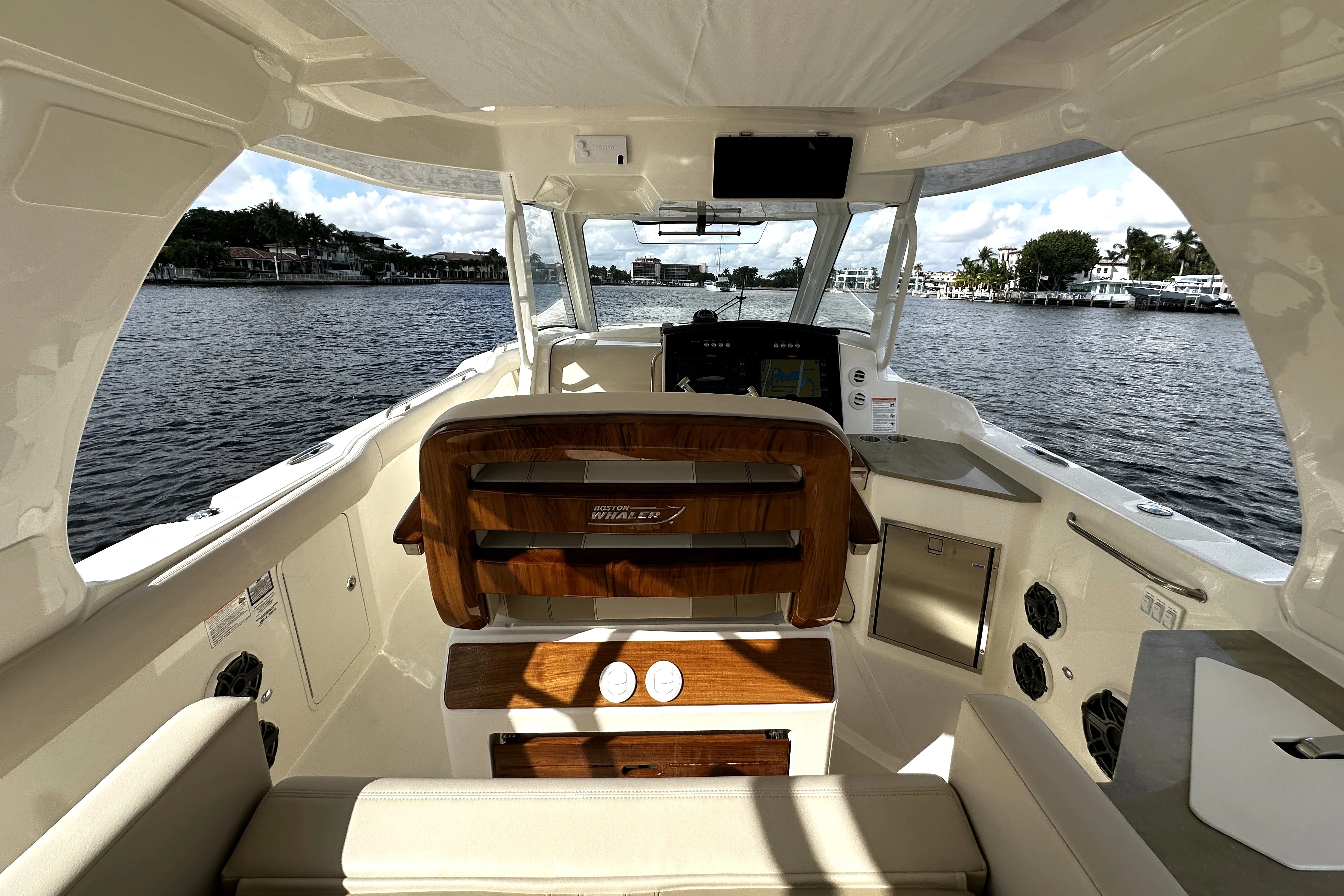 2026 Boston Whaler 350 Realm Image Thumbnail #29