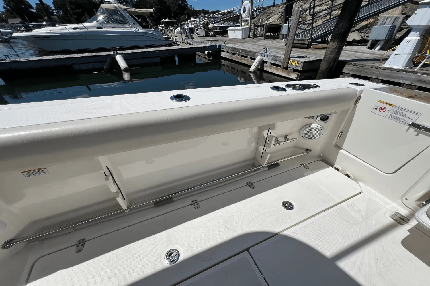 2022 Boston Whaler 330 OUTRAGE Image Thumbnail #13
