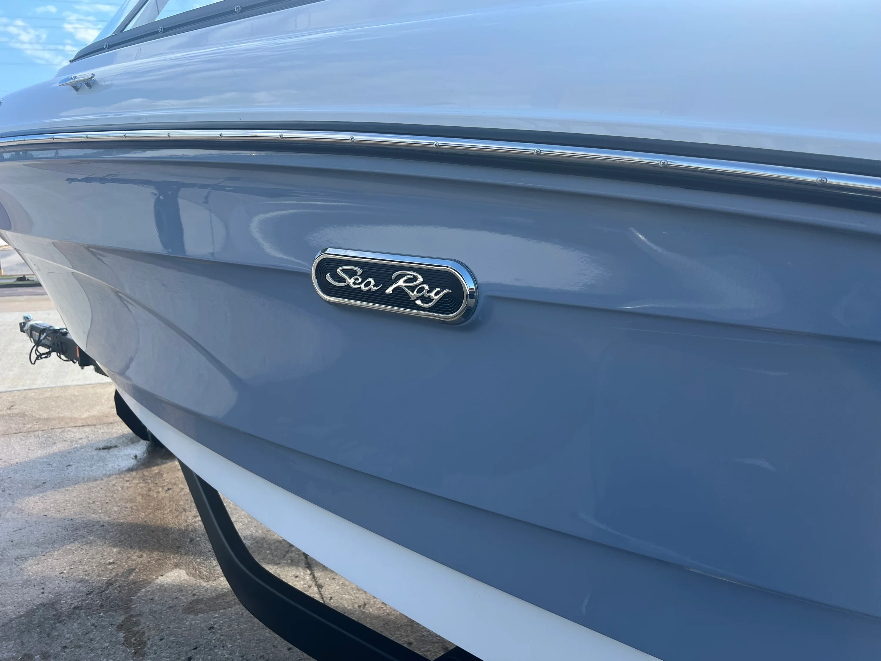 2026 Sea Ray SPX 210 Outboard Image Thumbnail #4