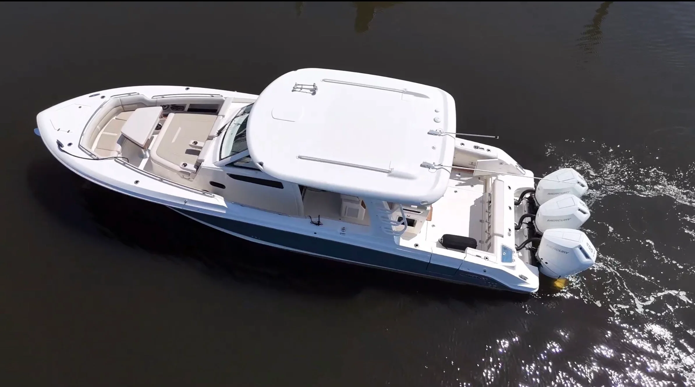 2026 Boston Whaler 350 Realm Image Thumbnail #9