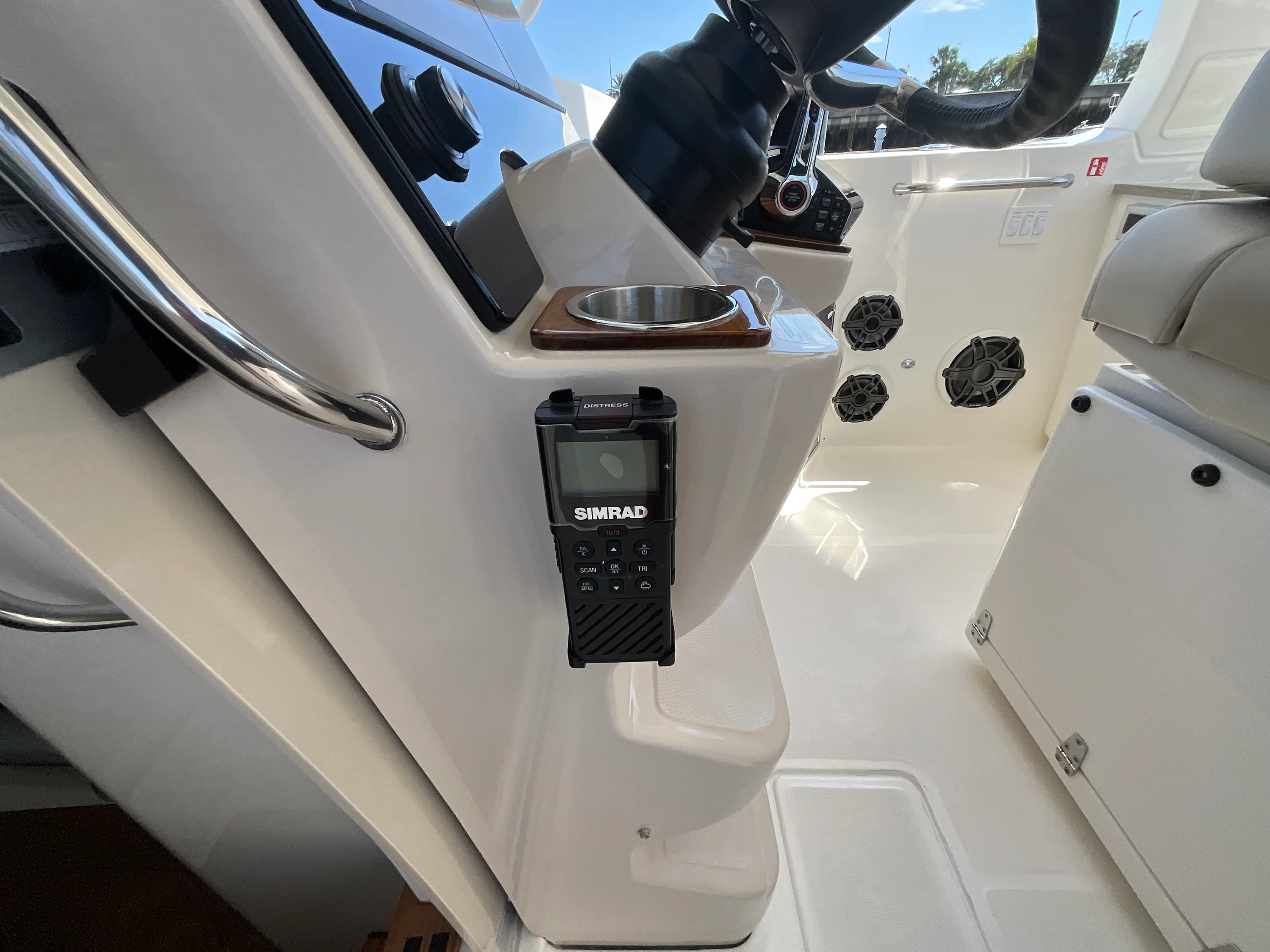 2026 Boston Whaler 350 Realm Image Thumbnail #23