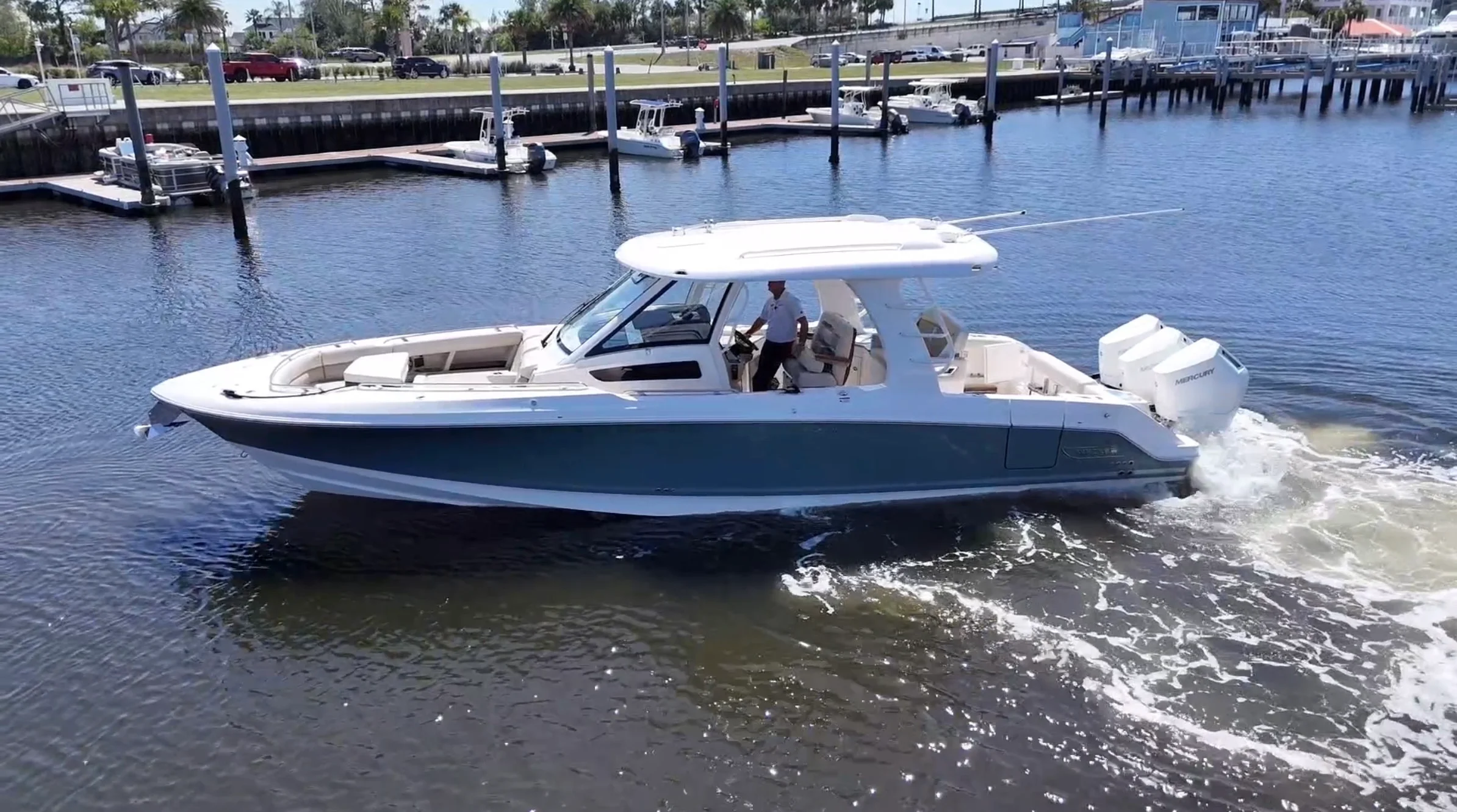 2026 Boston Whaler 350 Realm Image Thumbnail #0