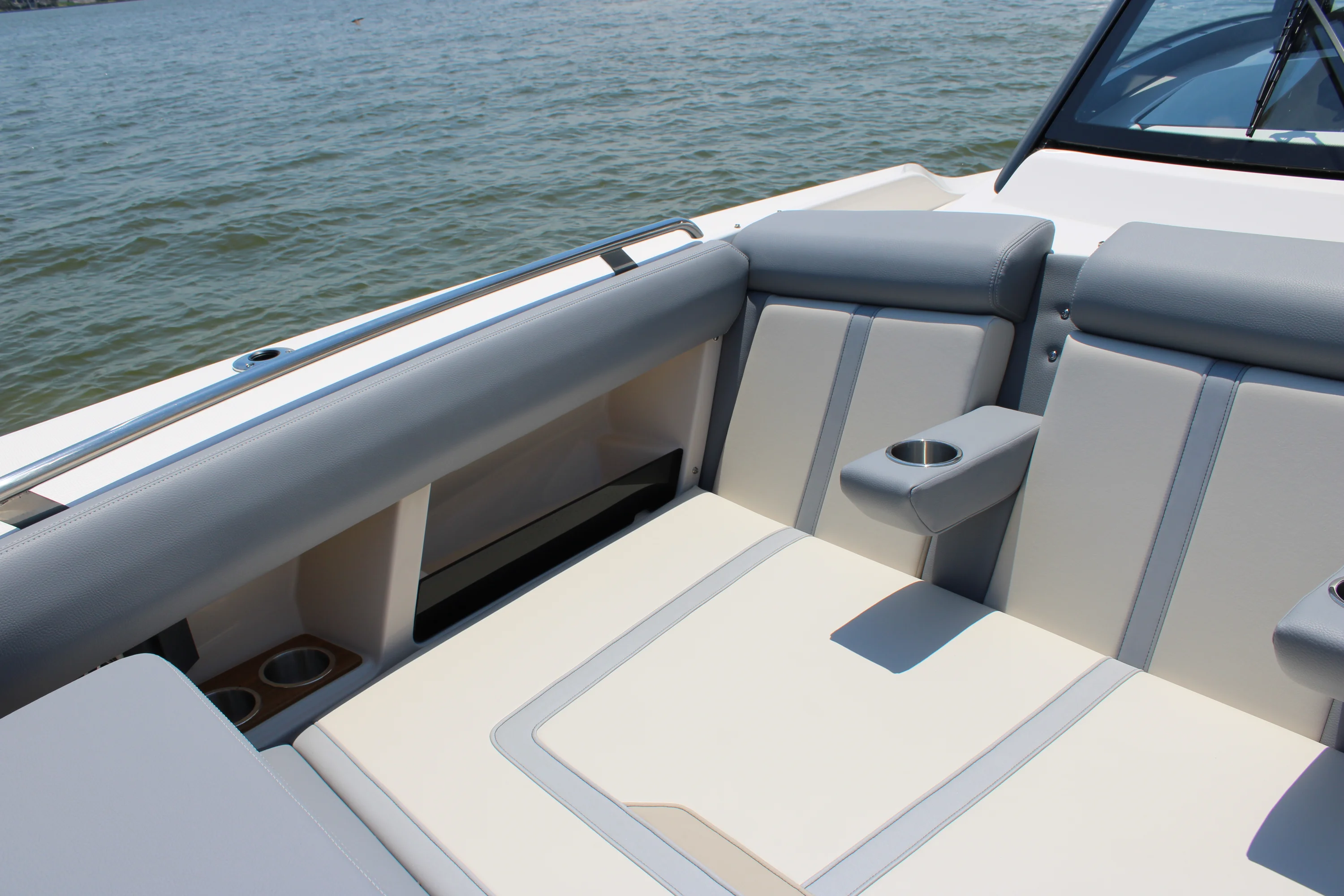 2026 Boston Whaler 350 Realm Image Thumbnail #93