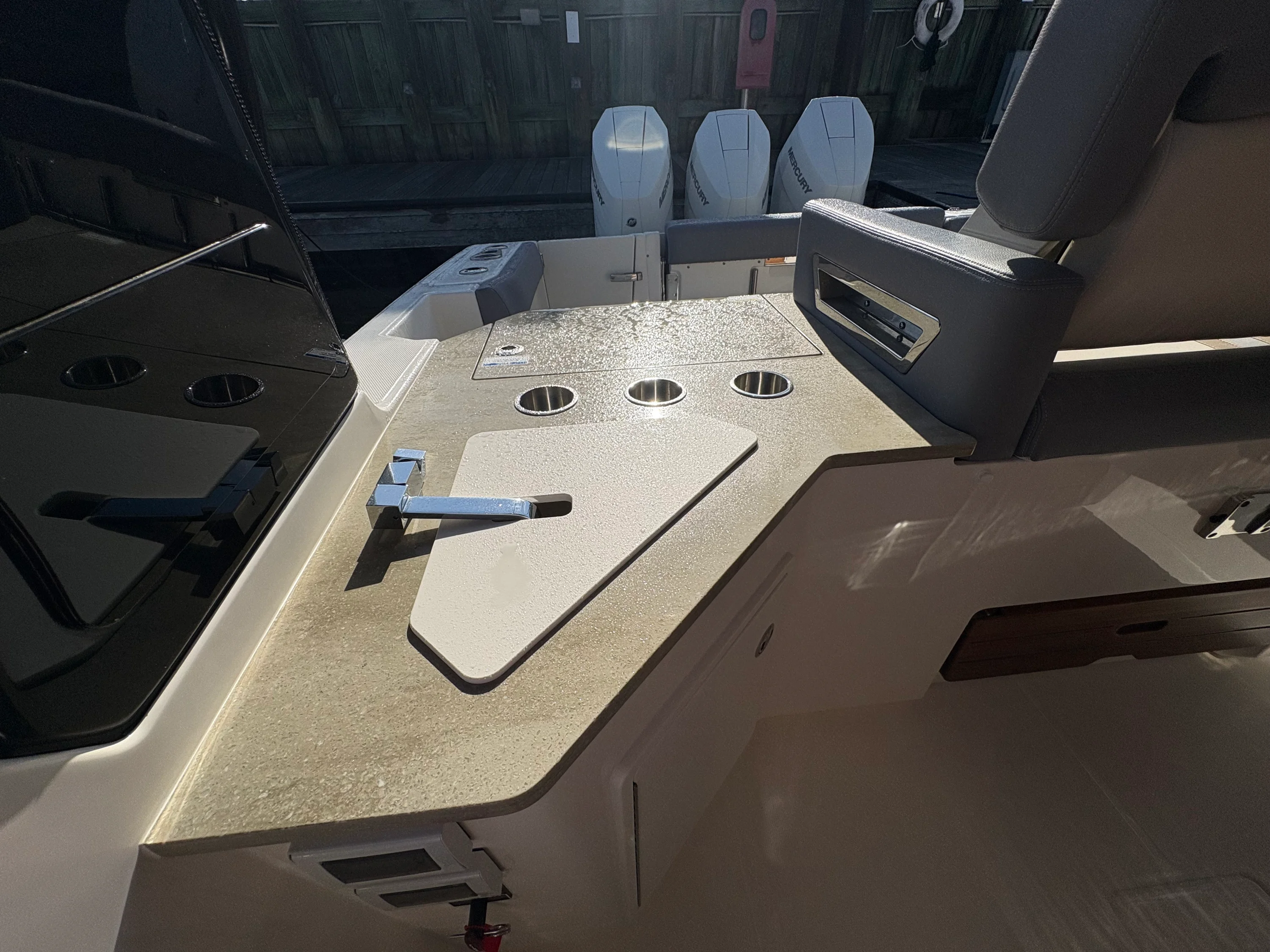 2026 Boston Whaler 350 Realm Image Thumbnail #20