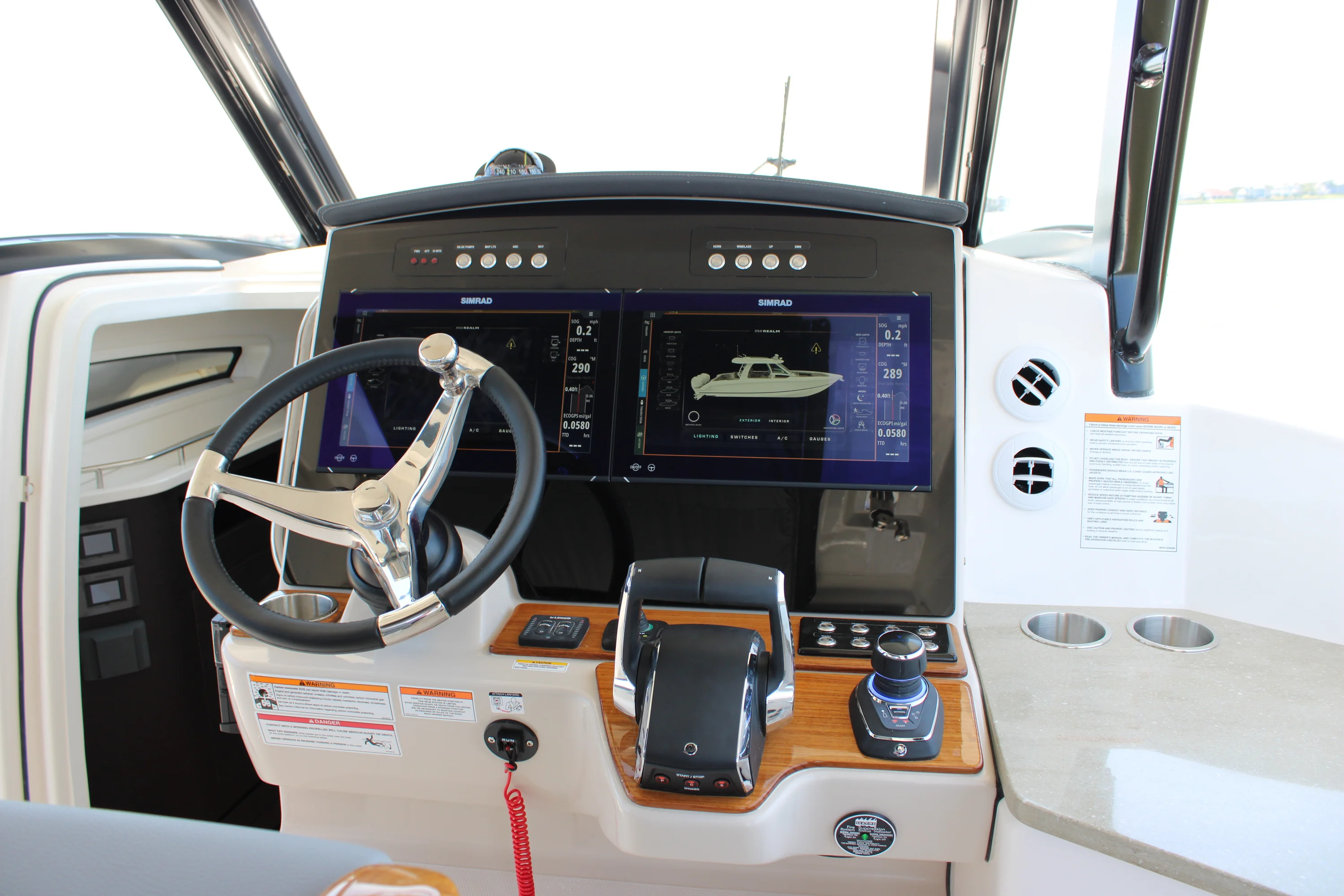 2026 Boston Whaler 350 Realm Image Thumbnail #41
