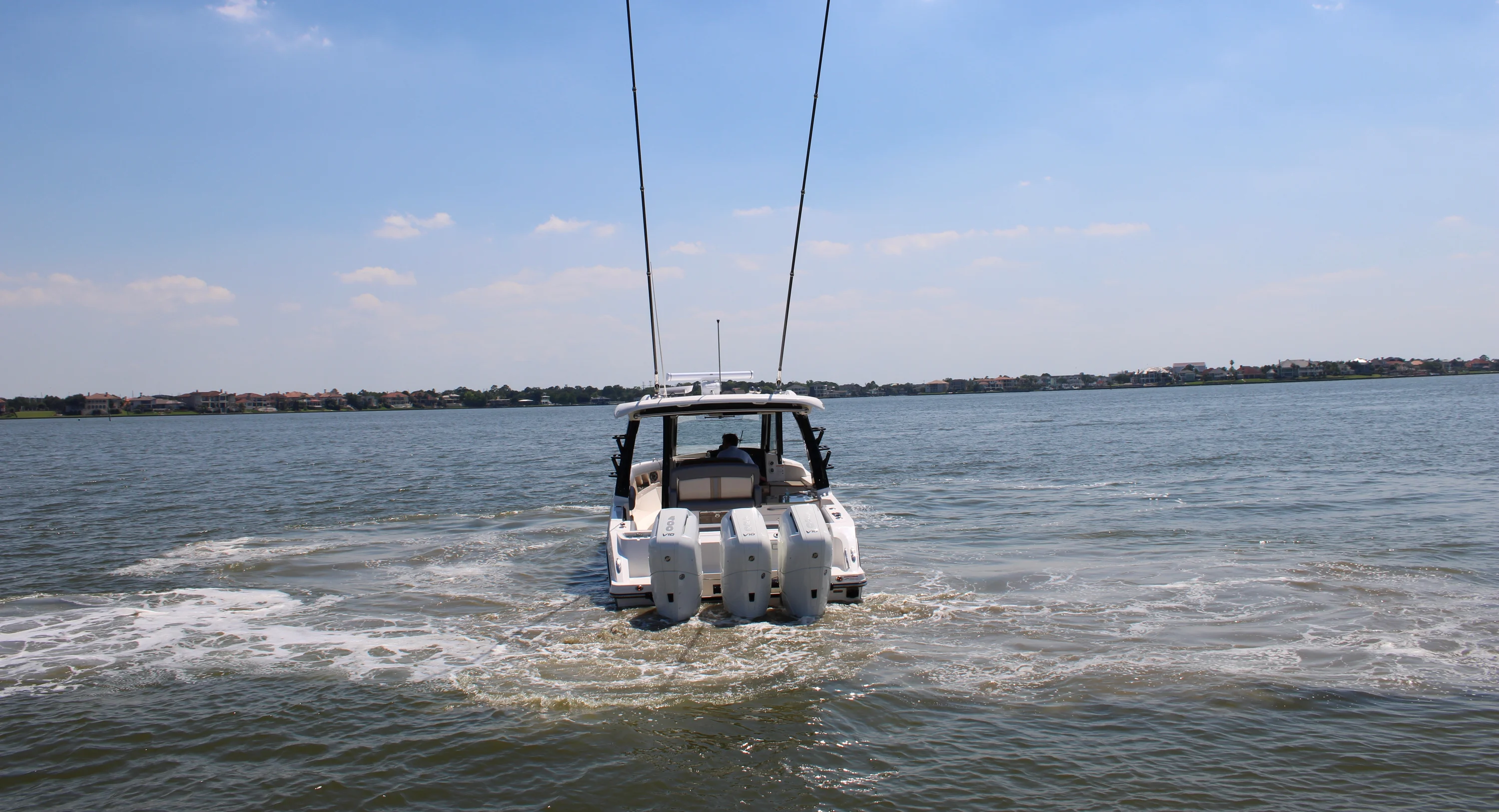 2026 Boston Whaler 350 Realm Image Thumbnail #4