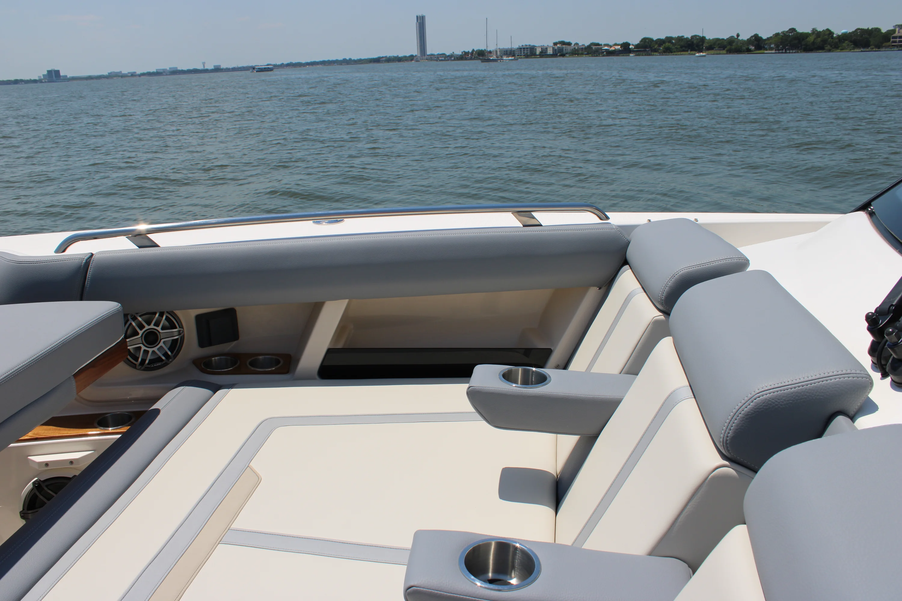 2026 Boston Whaler 350 Realm Image Thumbnail #19