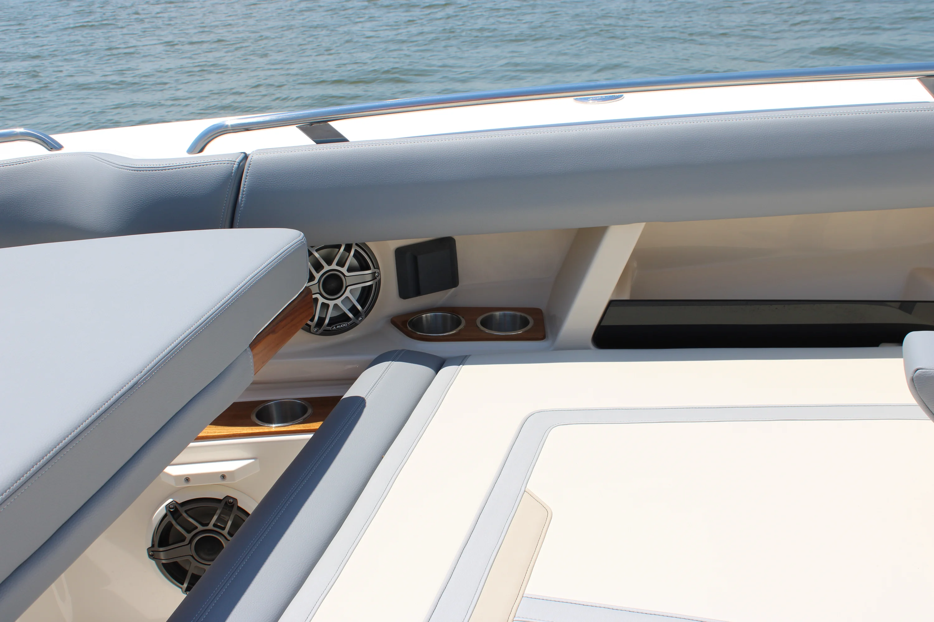 2026 Boston Whaler 350 Realm Image Thumbnail #27