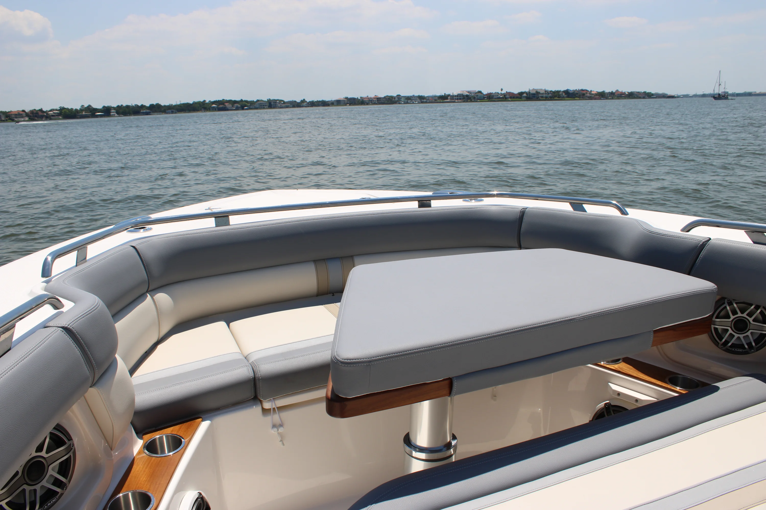 2026 Boston Whaler 350 Realm Image Thumbnail #22