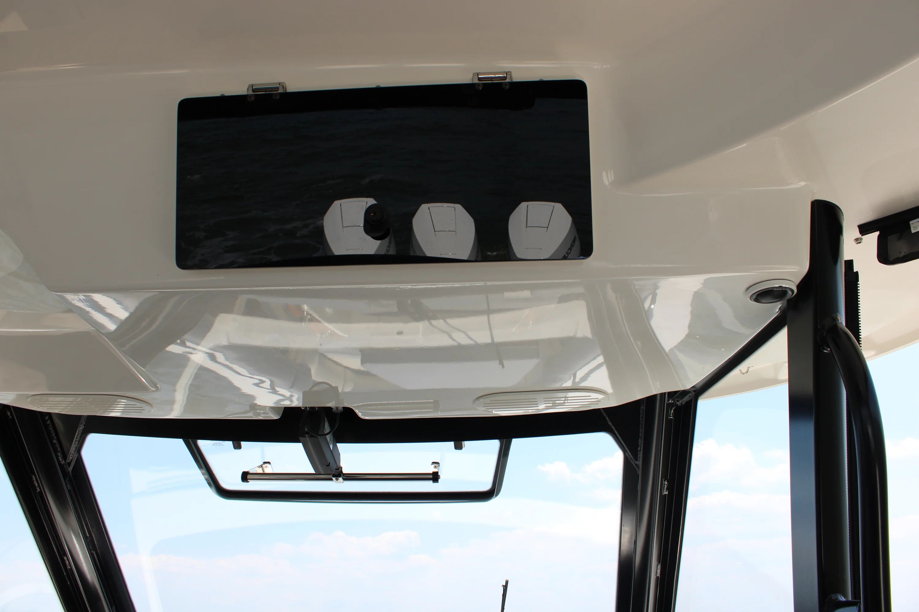 2026 Boston Whaler 350 Realm Image Thumbnail #53
