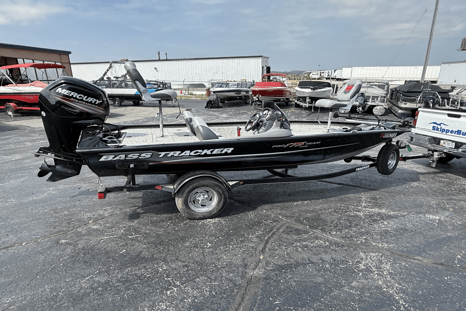 2015 Sun Tracker PRO TEAM 17 Image Thumbnail #1