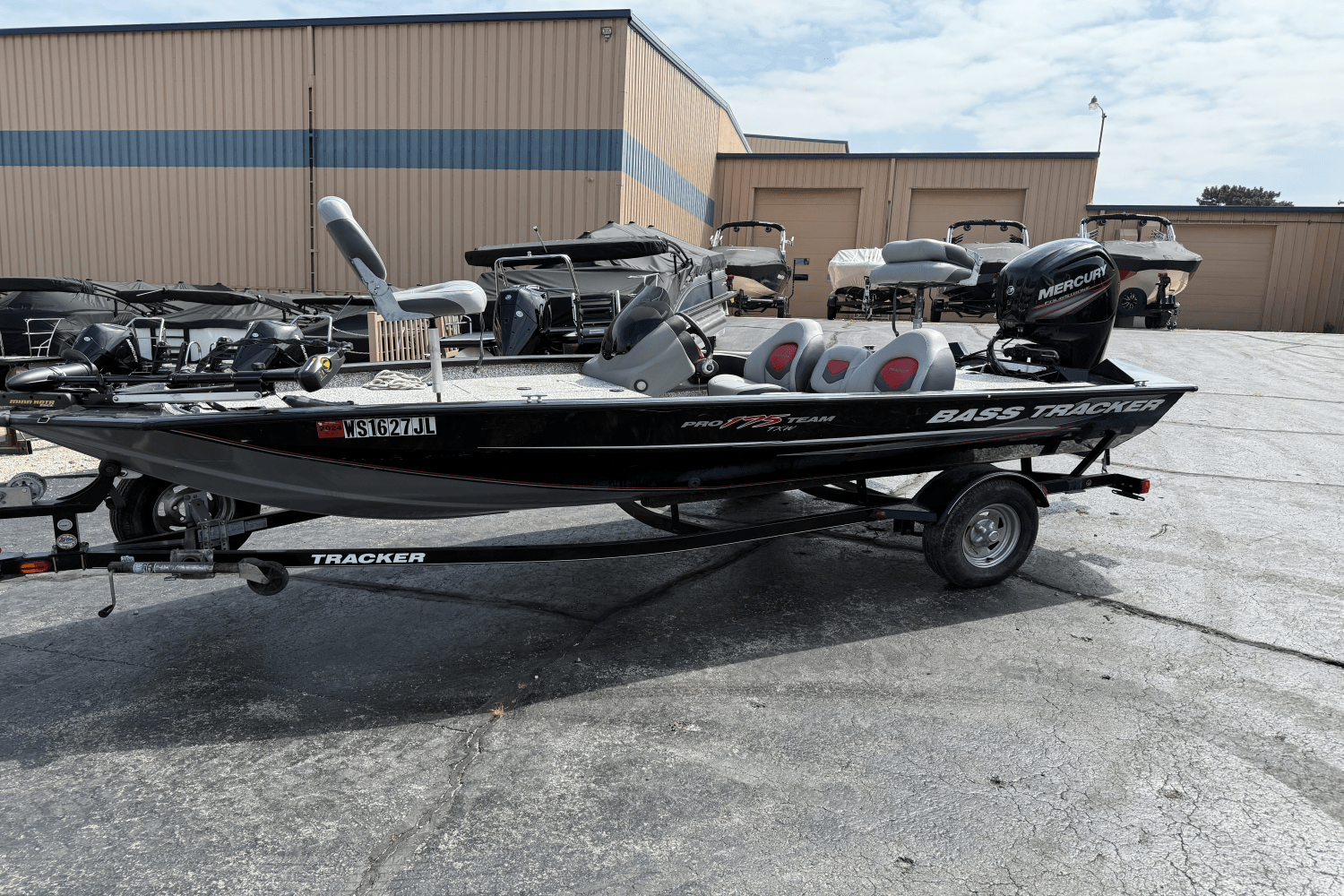 2015 Sun Tracker PRO TEAM 17 Image Thumbnail #0