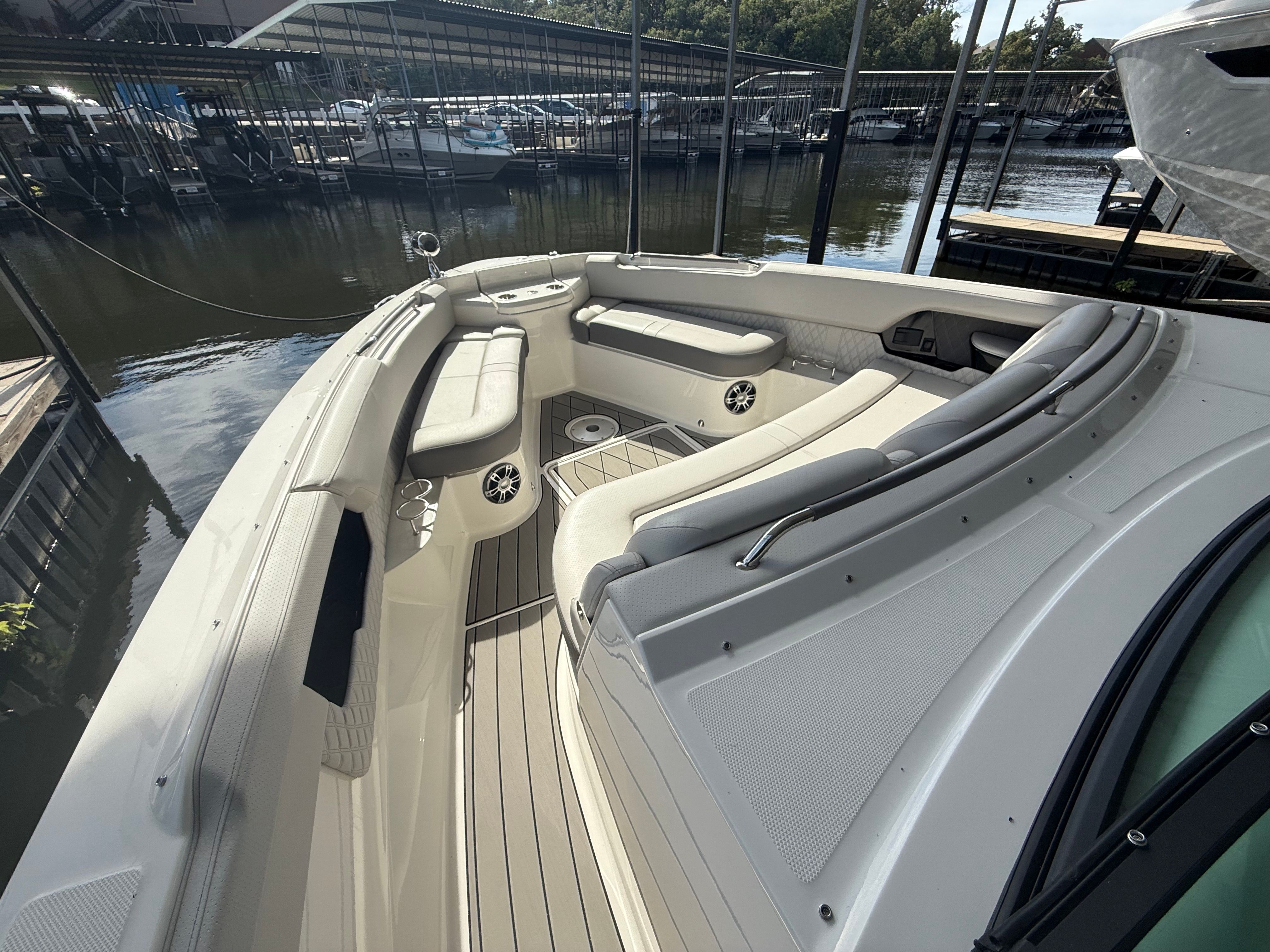 2026 Sea Ray SLX 400 Image Thumbnail #20