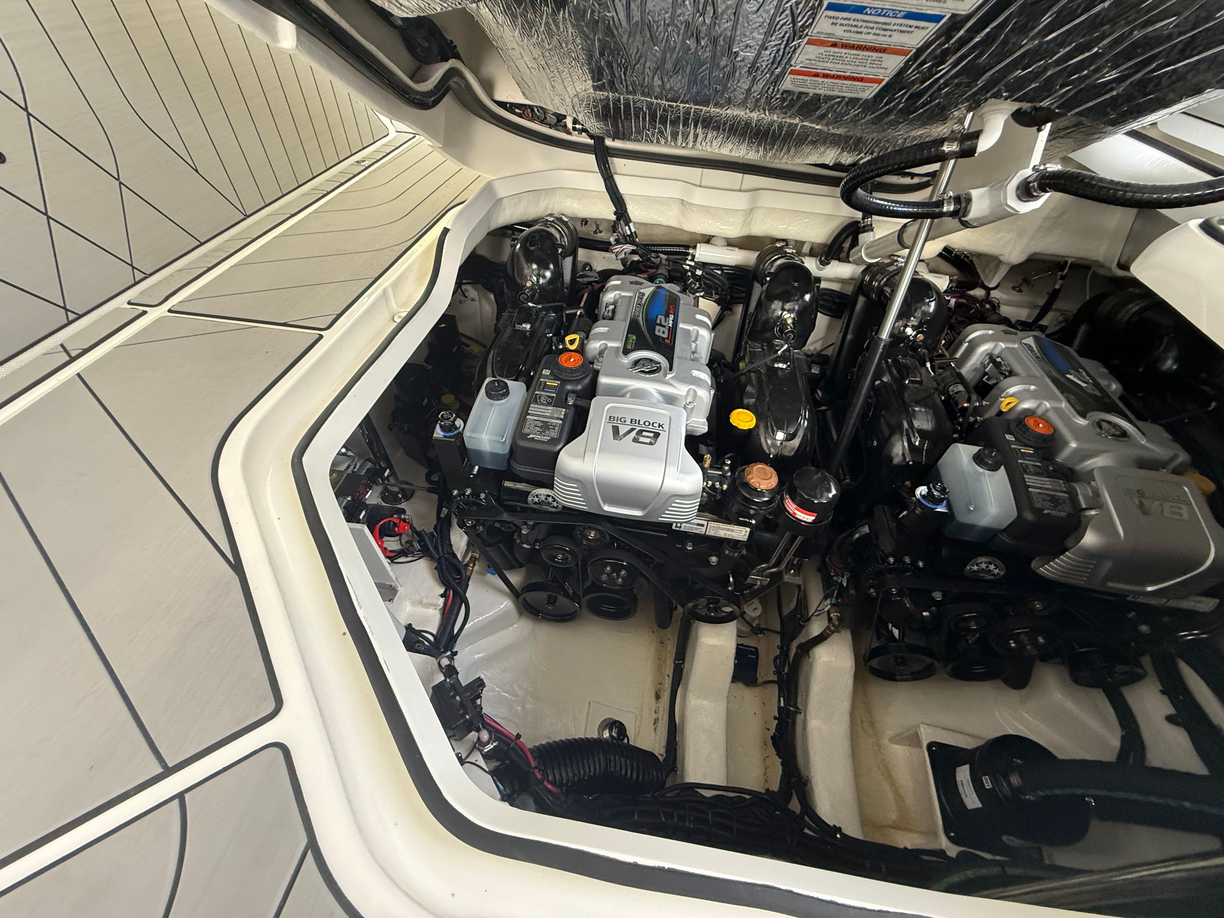 2026 Sea Ray SLX 400 Image Thumbnail #38