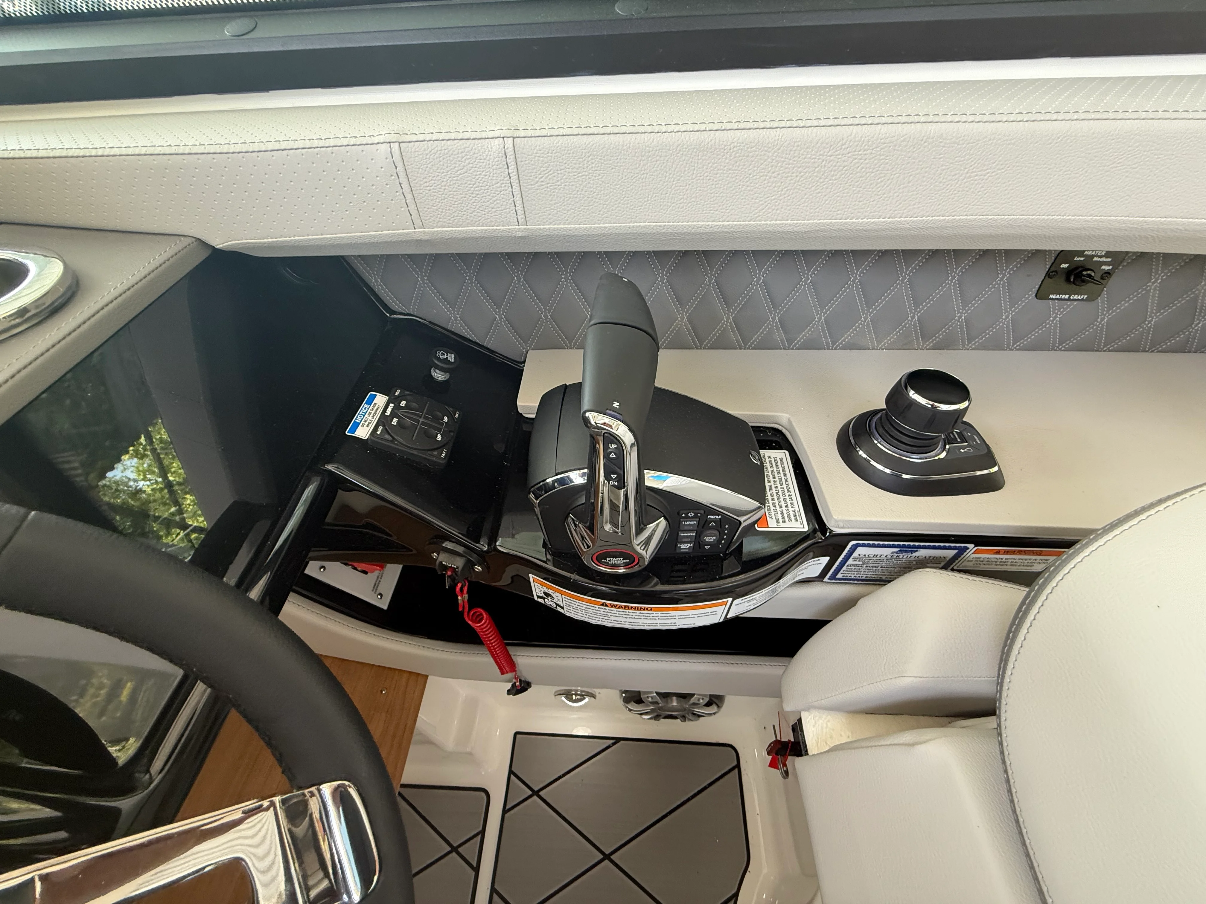 2026 Sea Ray SLX 400 Image Thumbnail #16