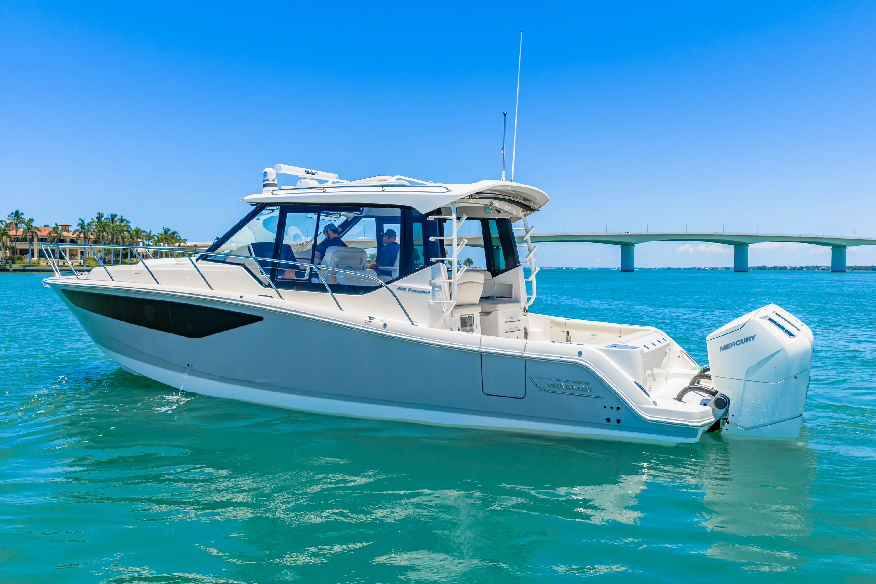2026 Boston Whaler 405 Conquest Image Thumbnail #7