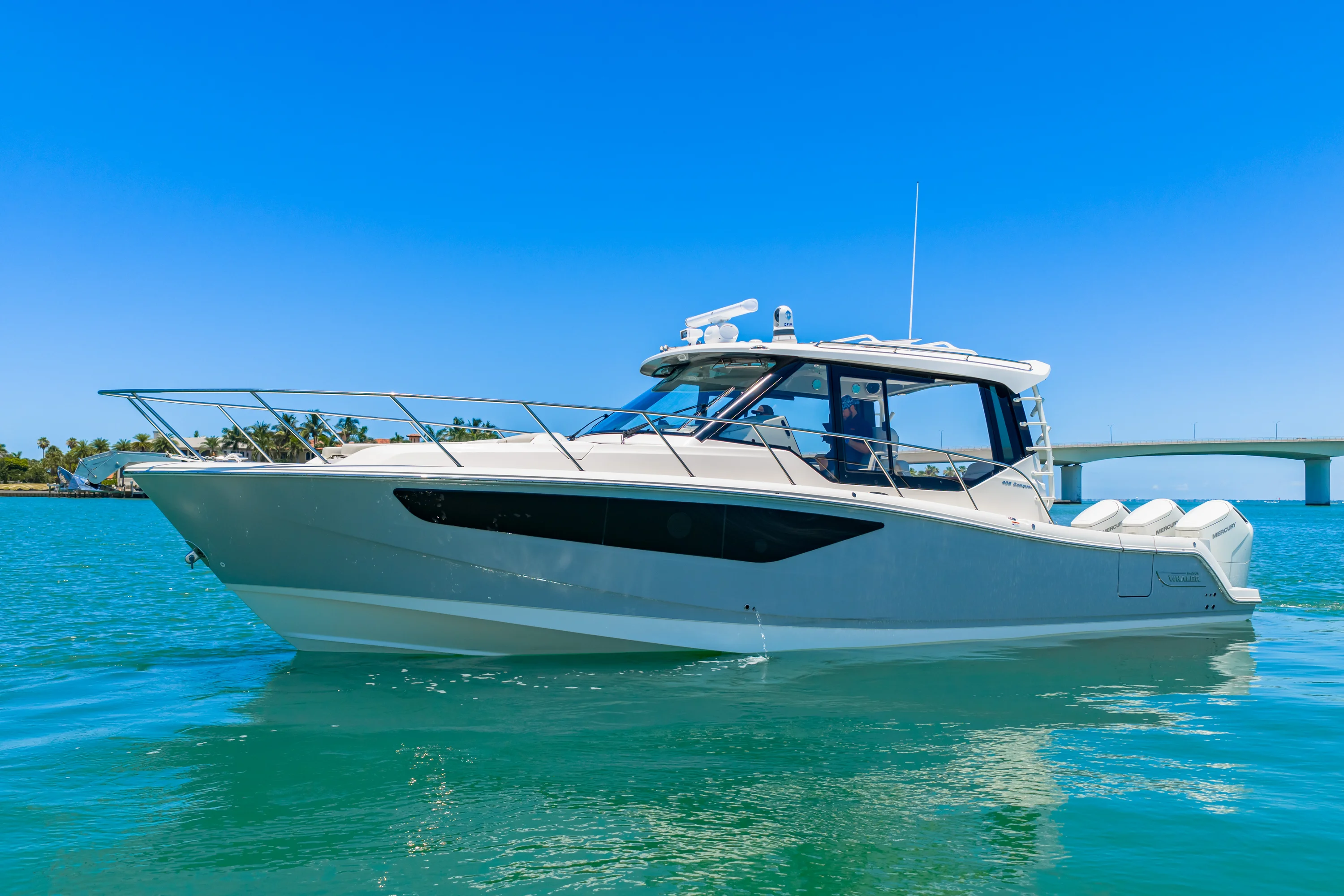 2026 Boston Whaler 405 Conquest Image Thumbnail #2