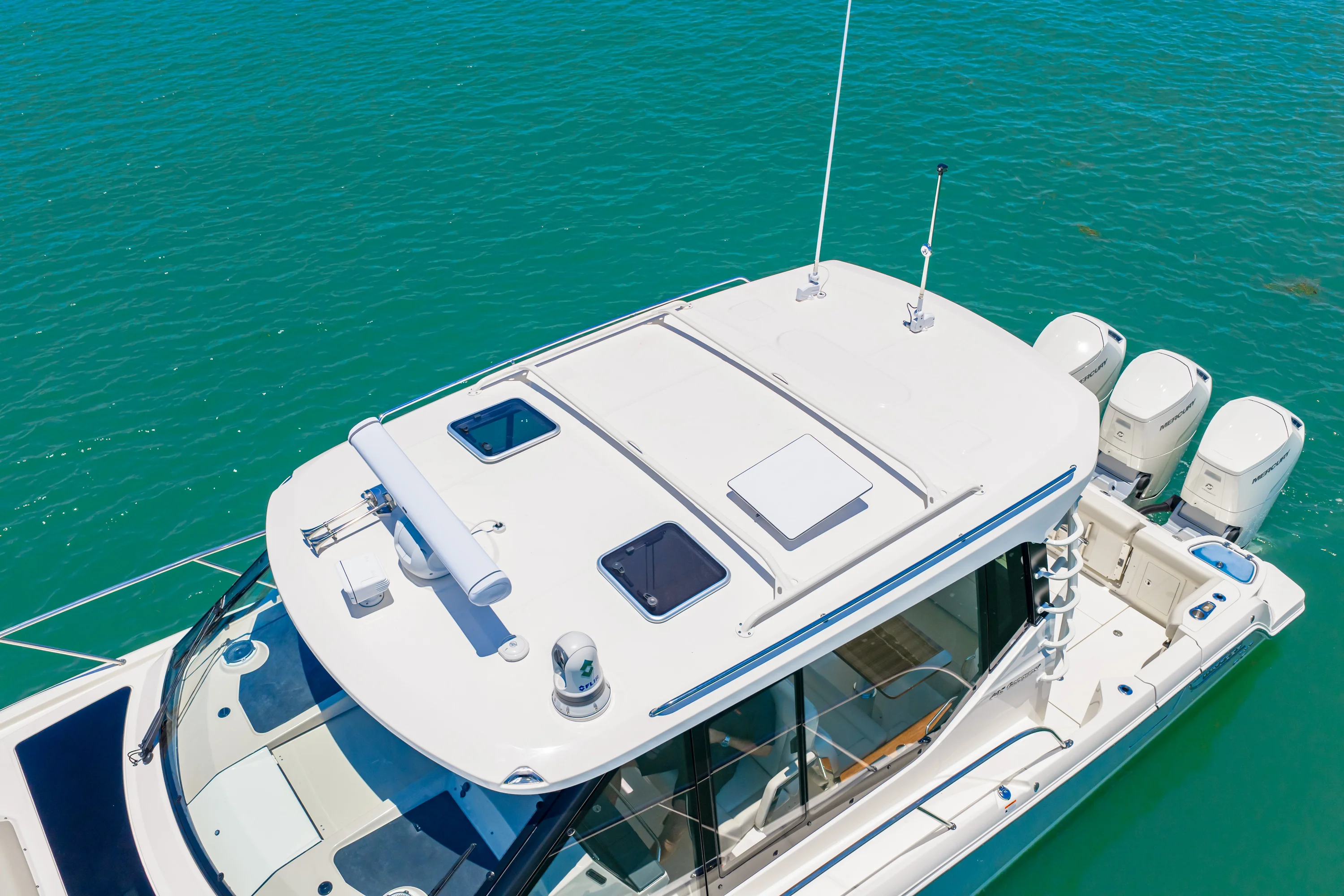 2026 Boston Whaler 405 Conquest Image Thumbnail #5