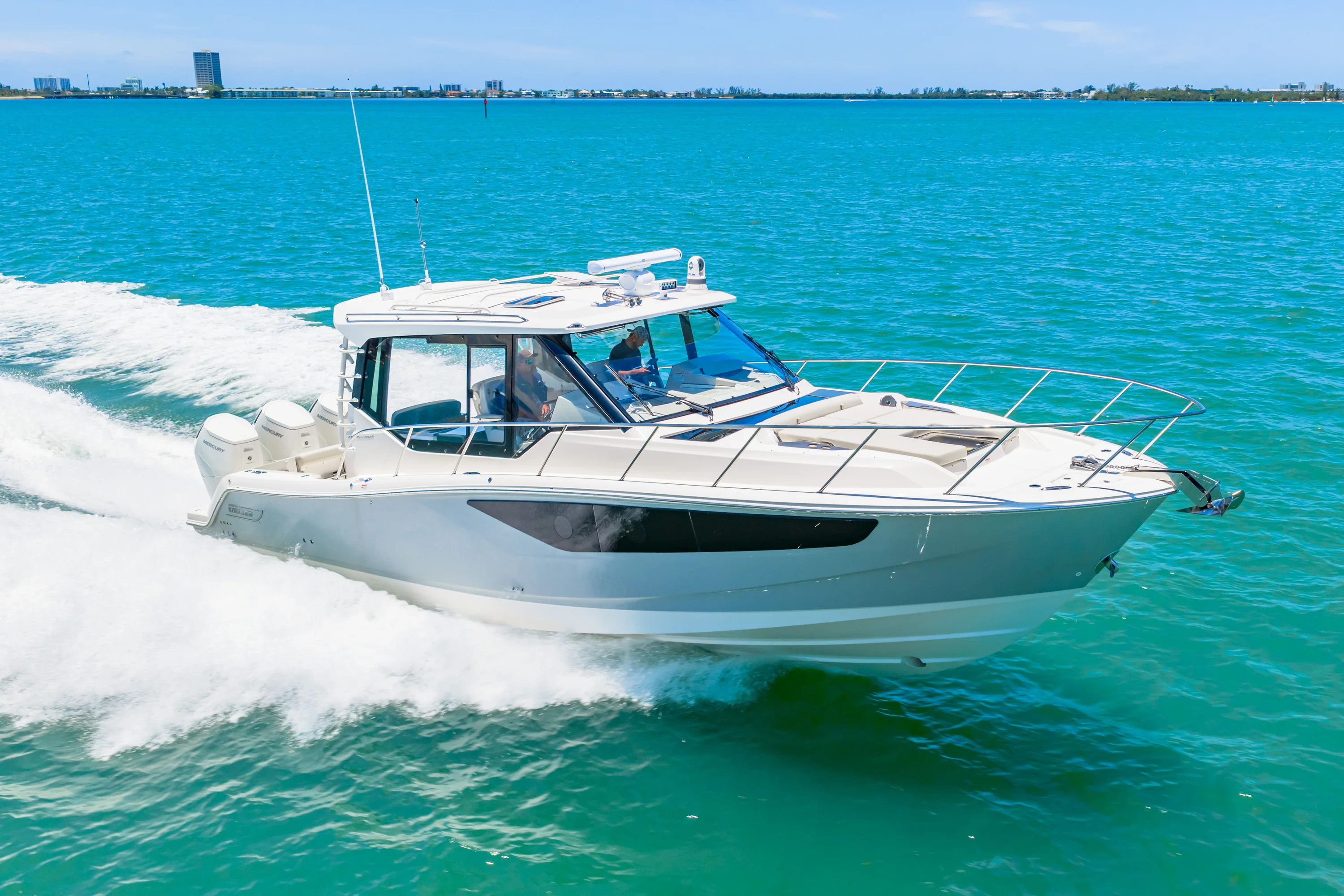 2026 Boston Whaler 405 Conquest Image Thumbnail #26