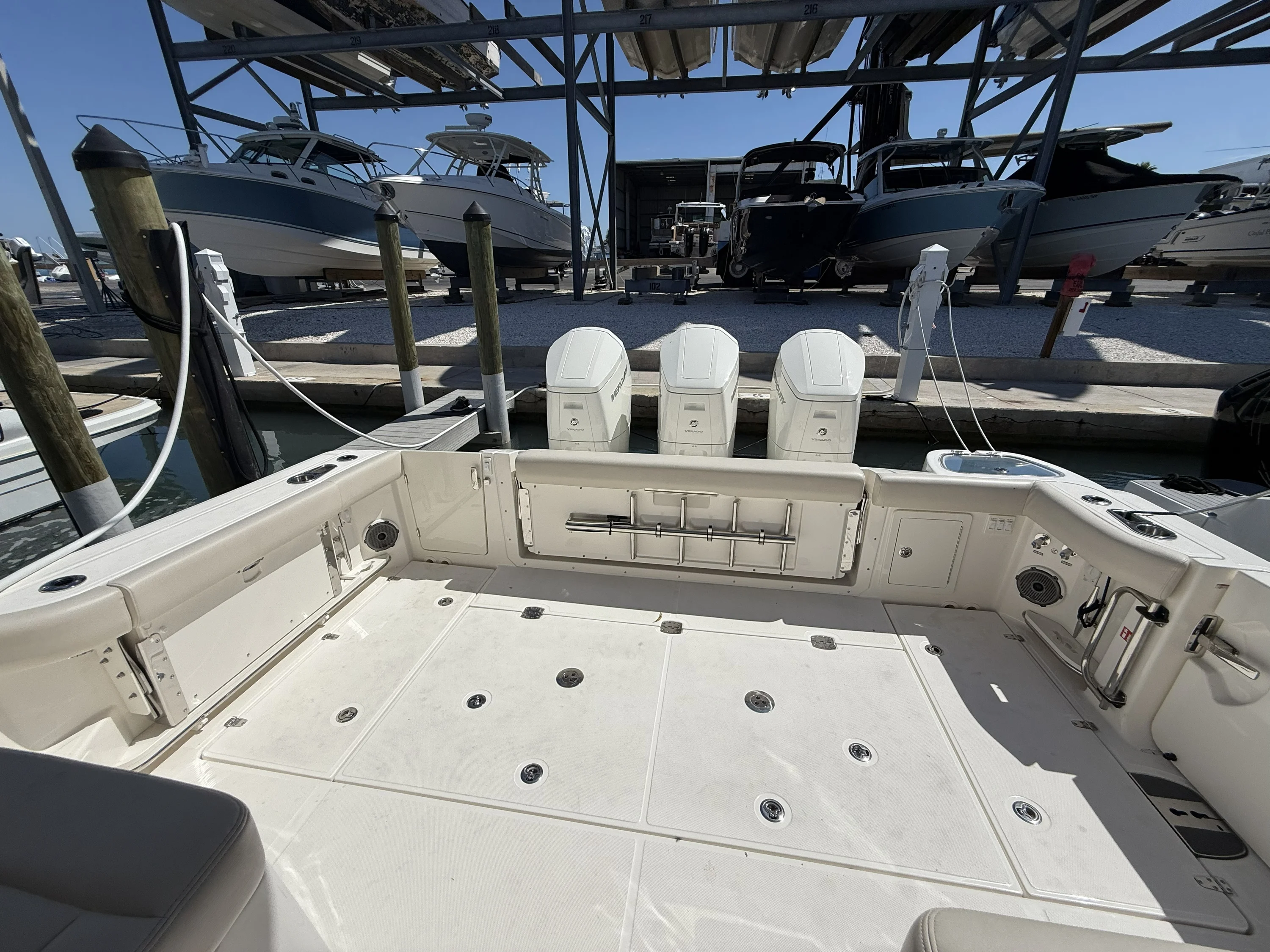 2026 Boston Whaler 405 Conquest Image Thumbnail #22