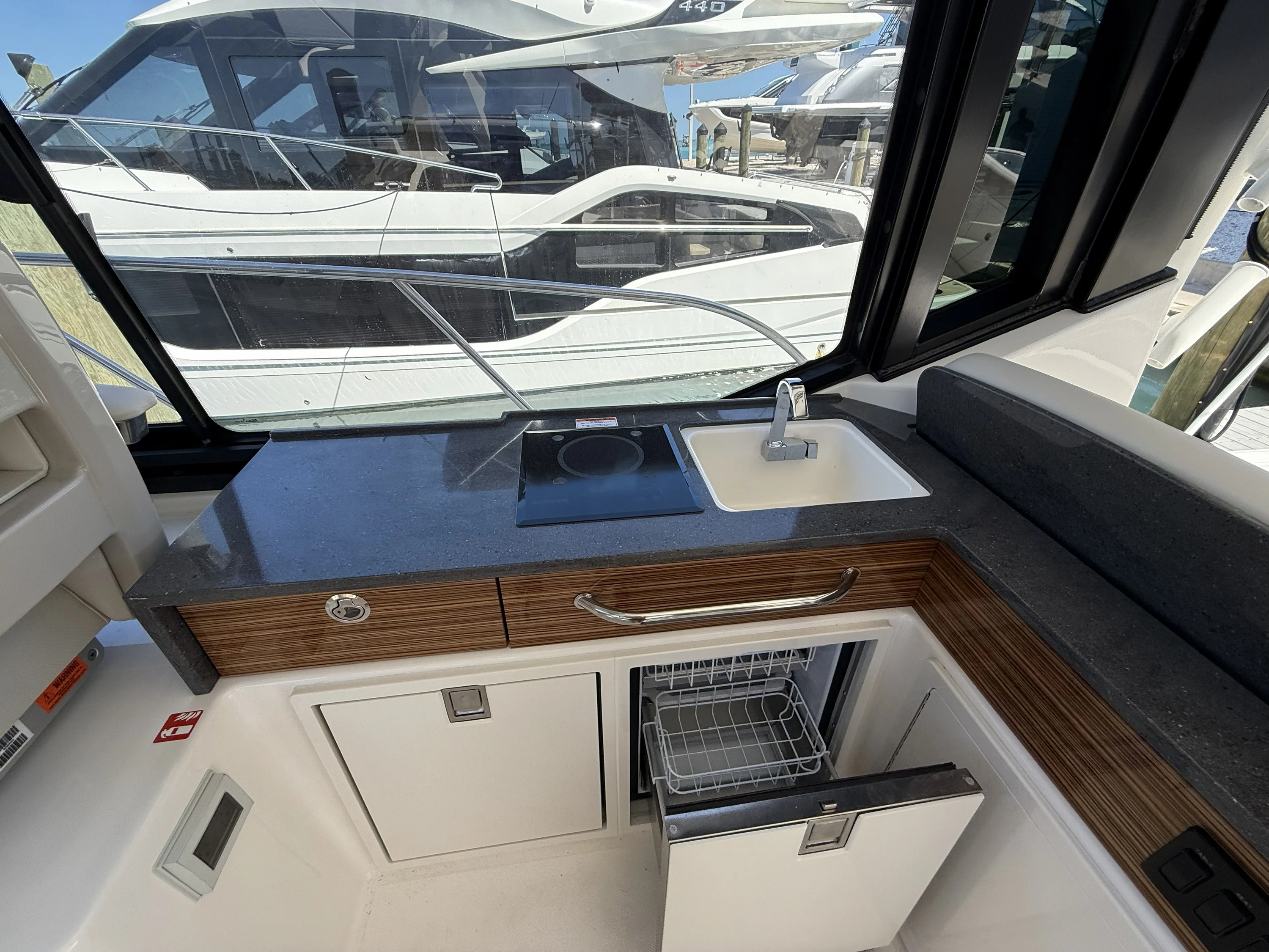 2026 Boston Whaler 405 Conquest Image Thumbnail #17