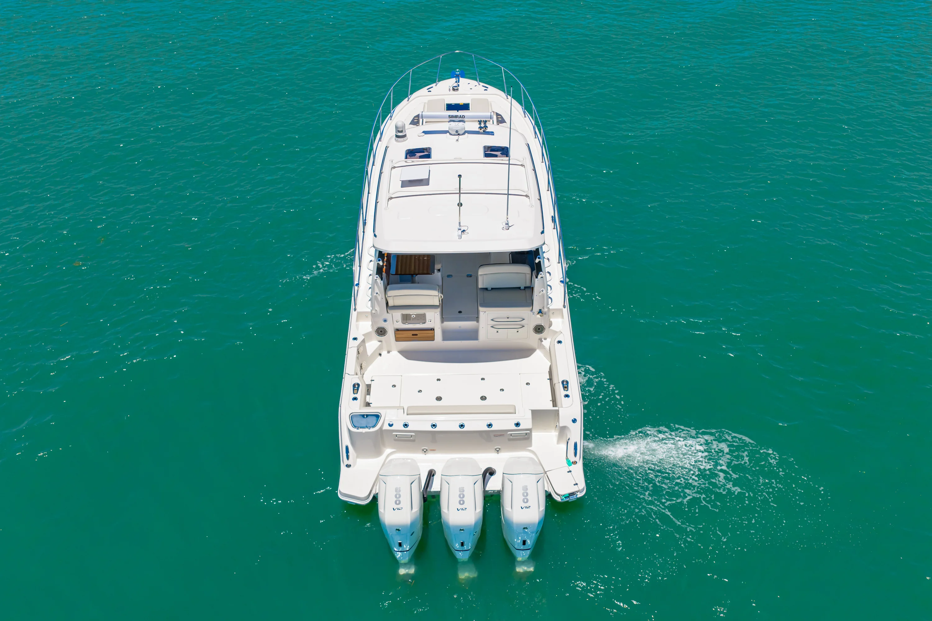 2026 Boston Whaler 405 Conquest Image Thumbnail #9