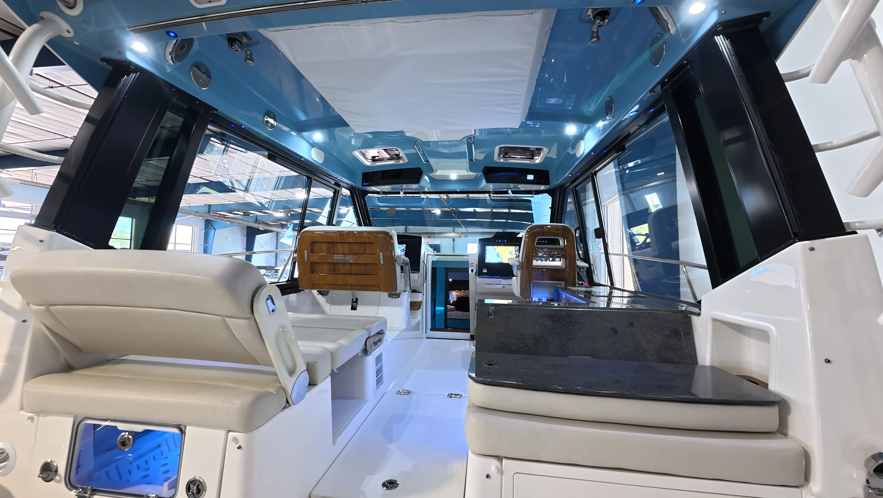 2026 Boston Whaler 405 Conquest Image Thumbnail #11