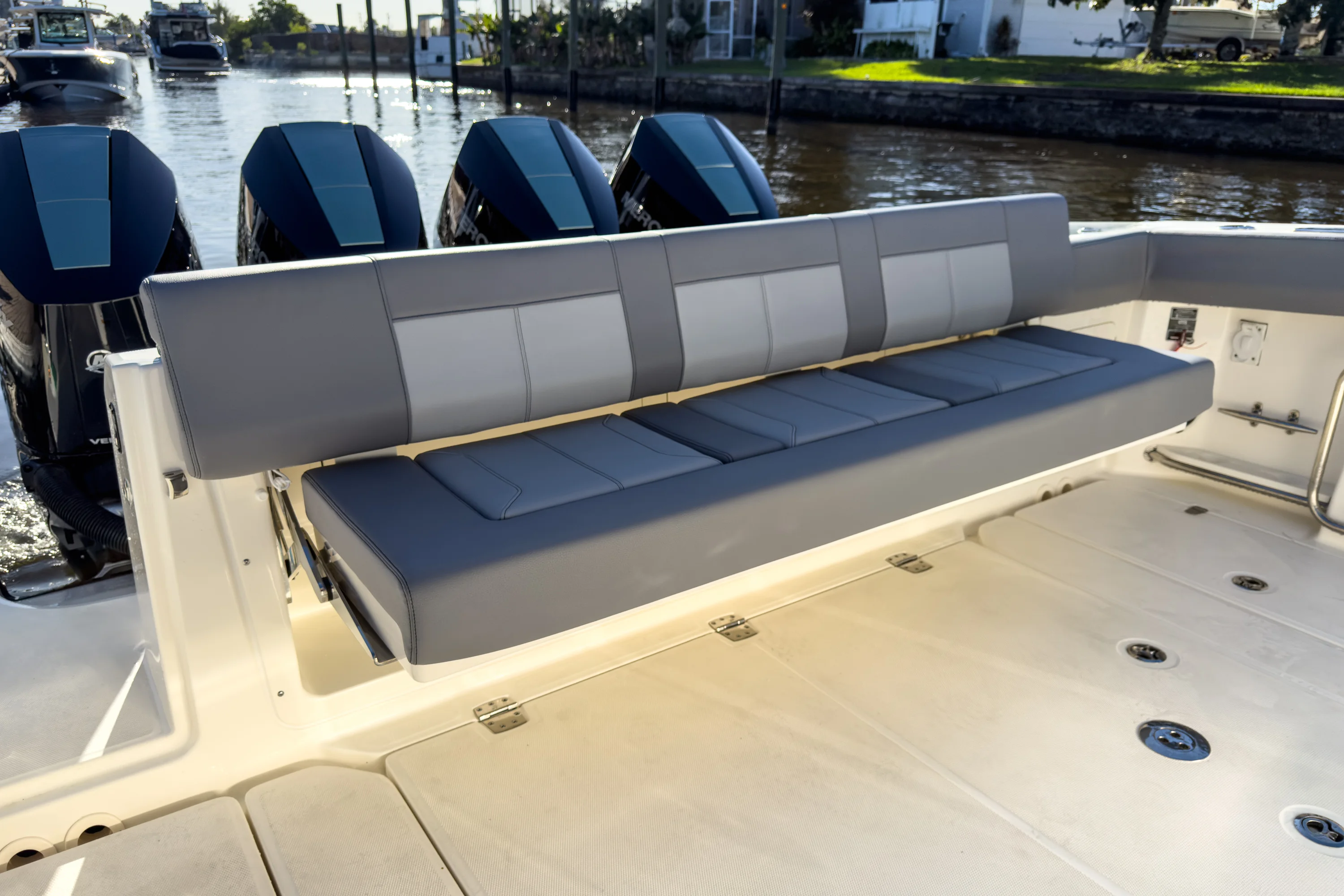 2026 Boston Whaler 420 Outrage Image Thumbnail #6