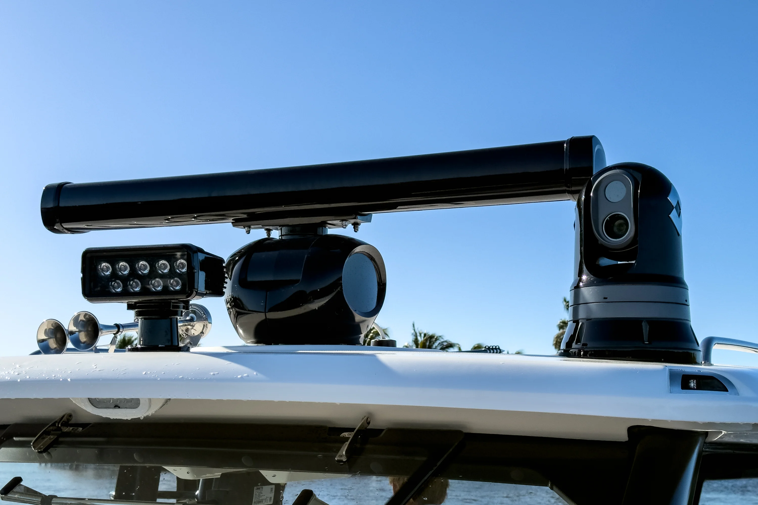 2026 Boston Whaler 420 Outrage Image Thumbnail #36