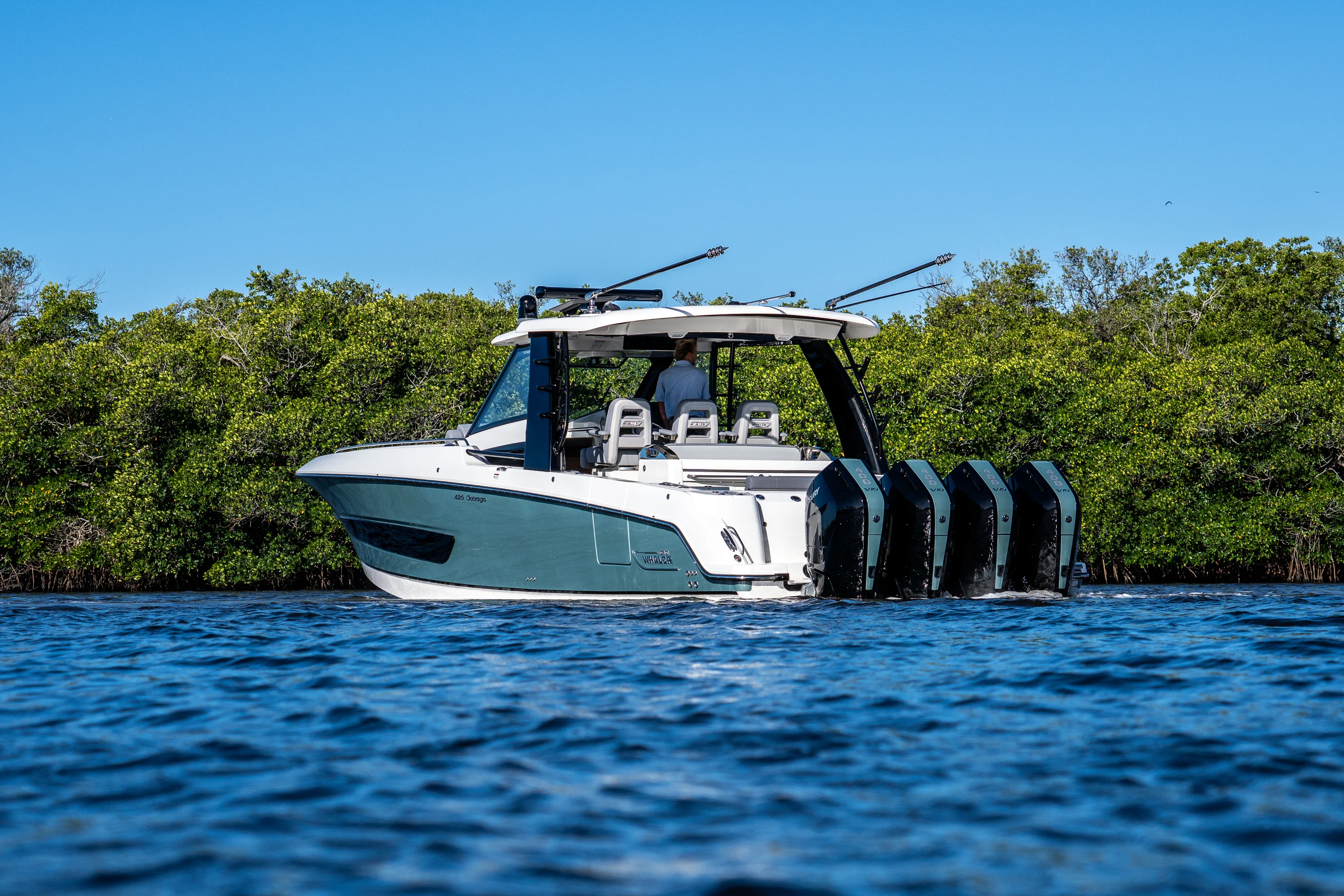 2026 Boston Whaler 420 Outrage Image Thumbnail #44