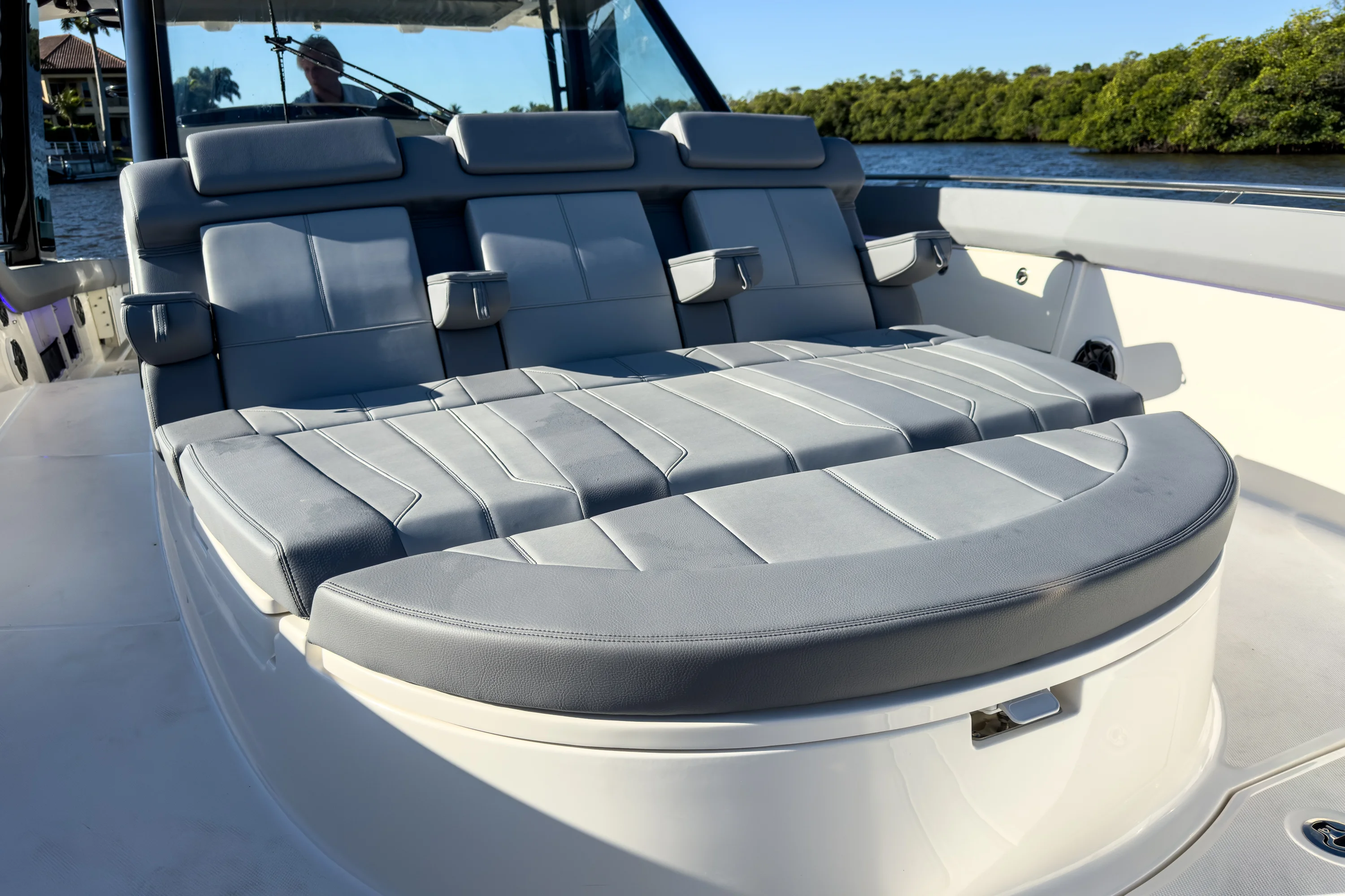 2026 Boston Whaler 420 Outrage Image Thumbnail #31