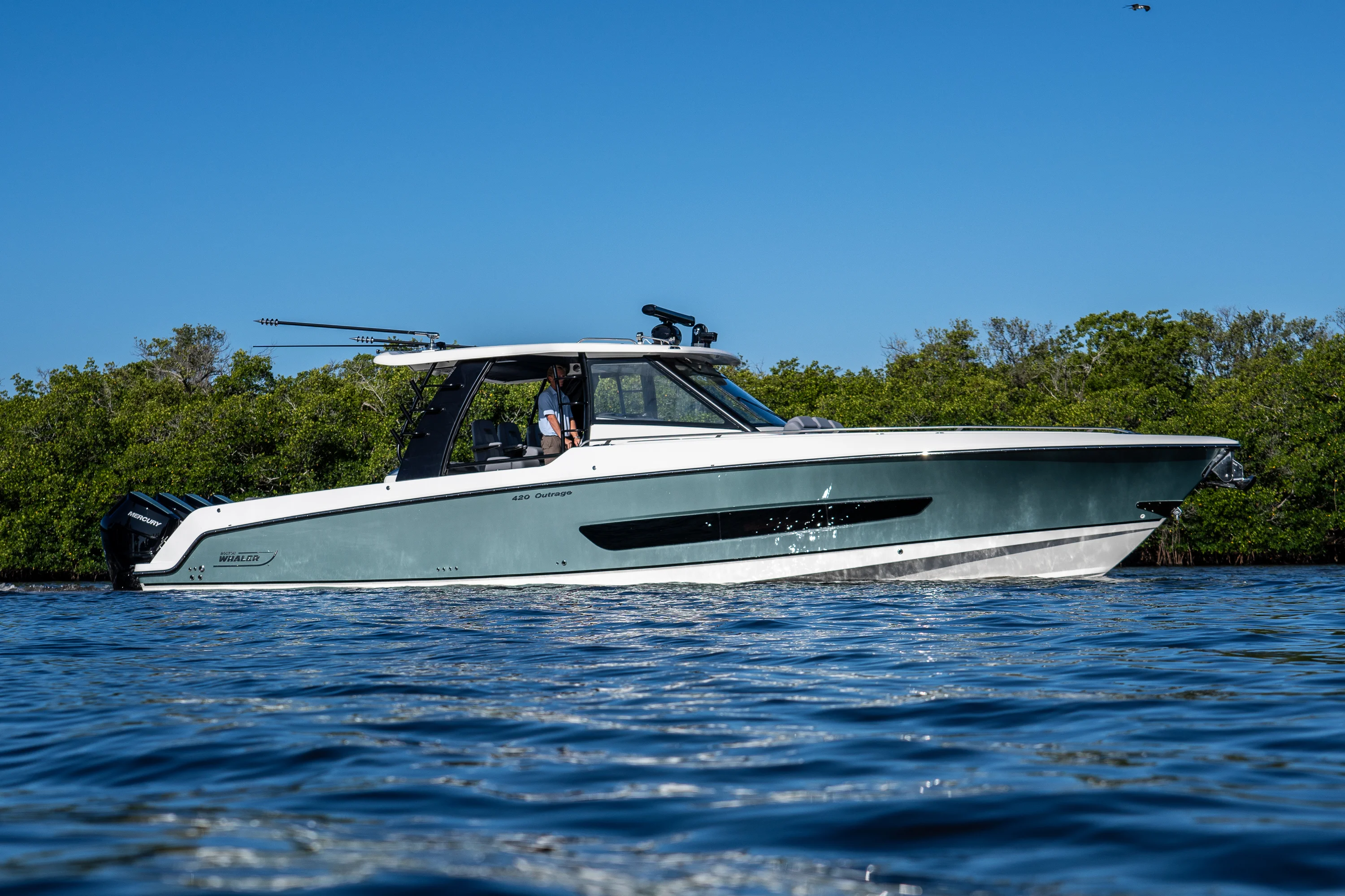 2026 Boston Whaler 420 Outrage Image Thumbnail #39