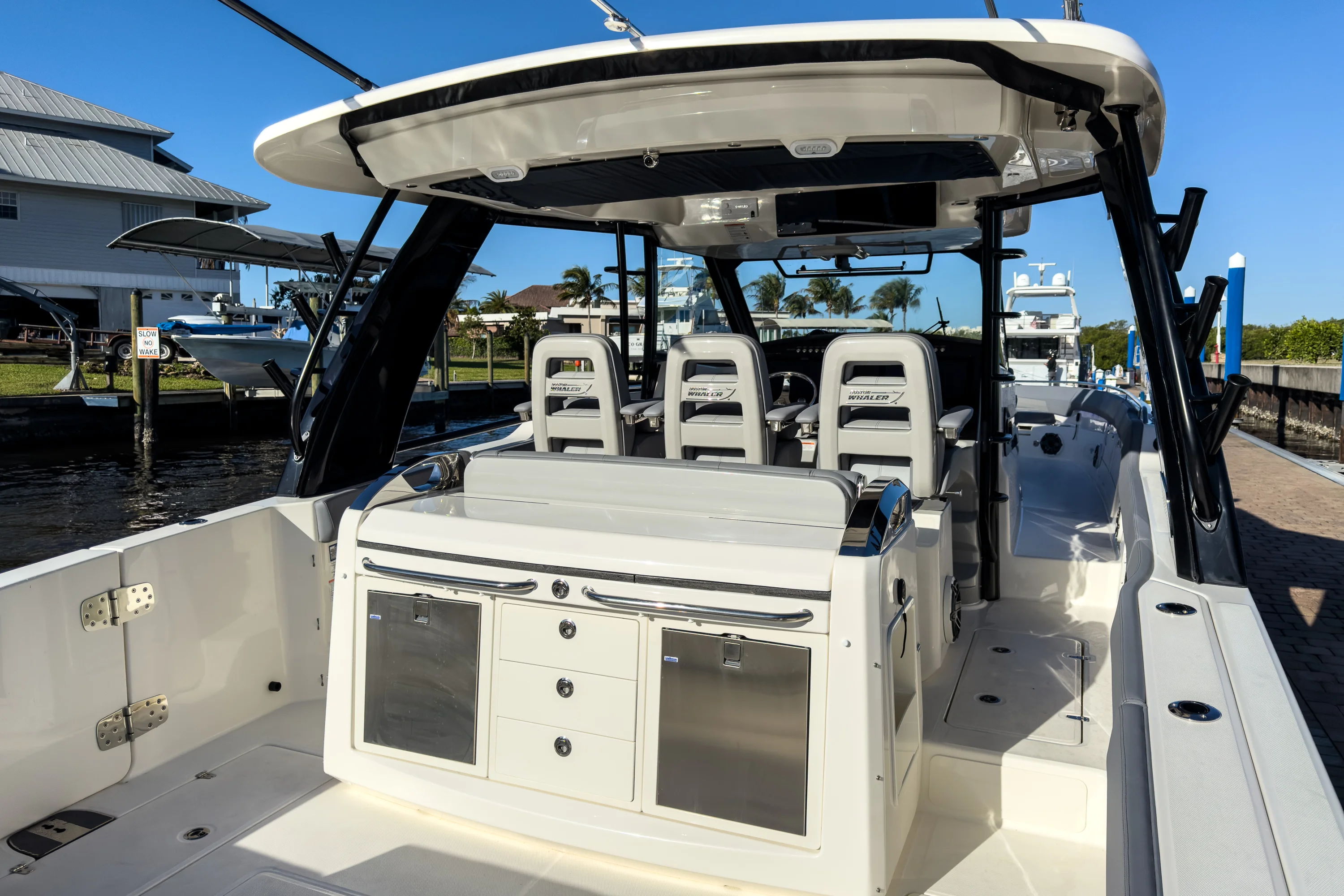 2026 Boston Whaler 420 Outrage Image Thumbnail #5