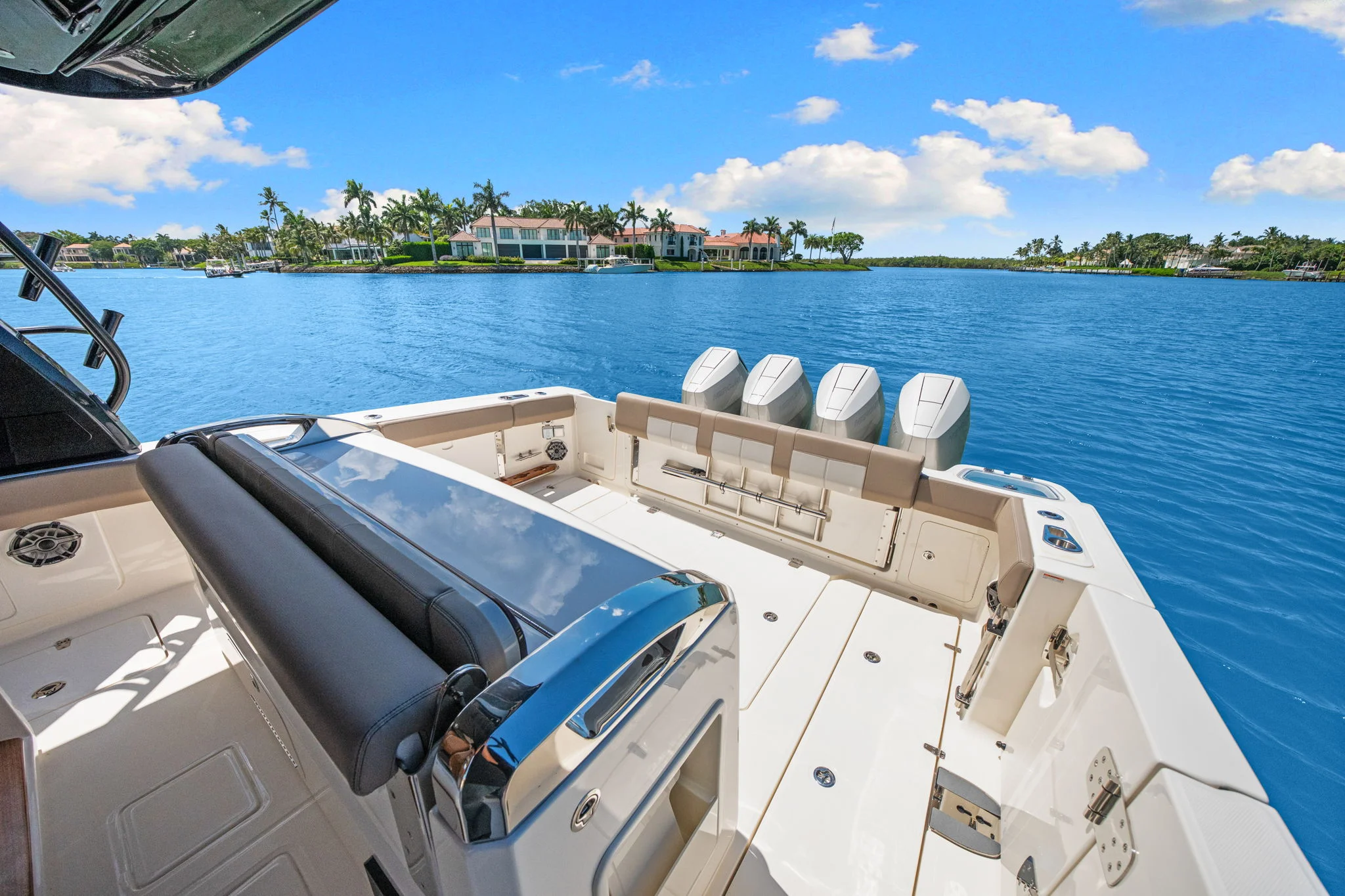 2026 Boston Whaler 420 Outrage Image Thumbnail #39
