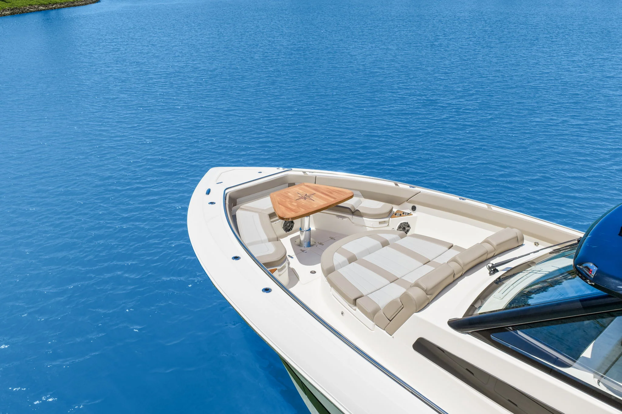 2026 Boston Whaler 420 Outrage Image Thumbnail #20