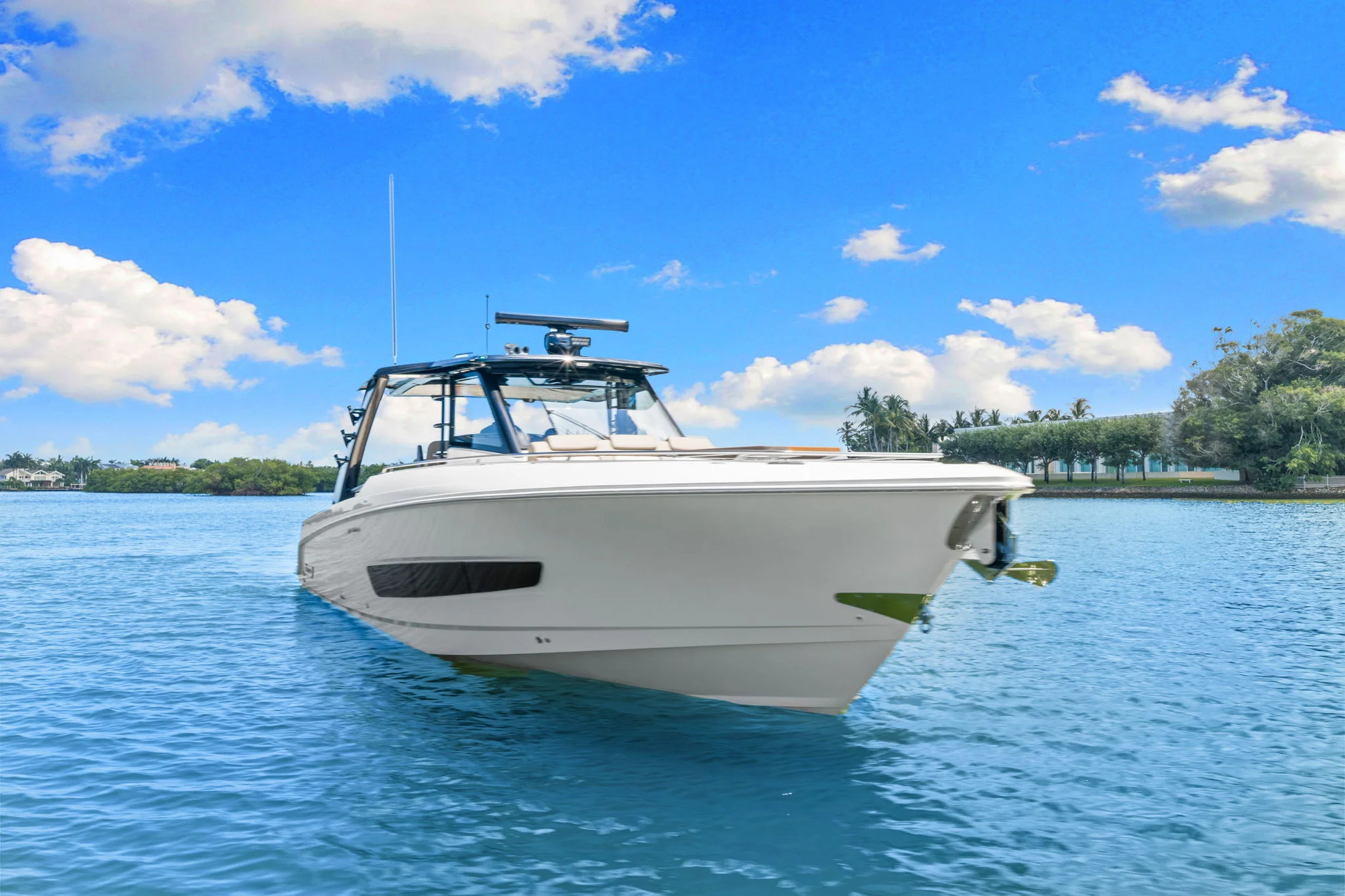 2026 Boston Whaler 420 Outrage Image Thumbnail #6