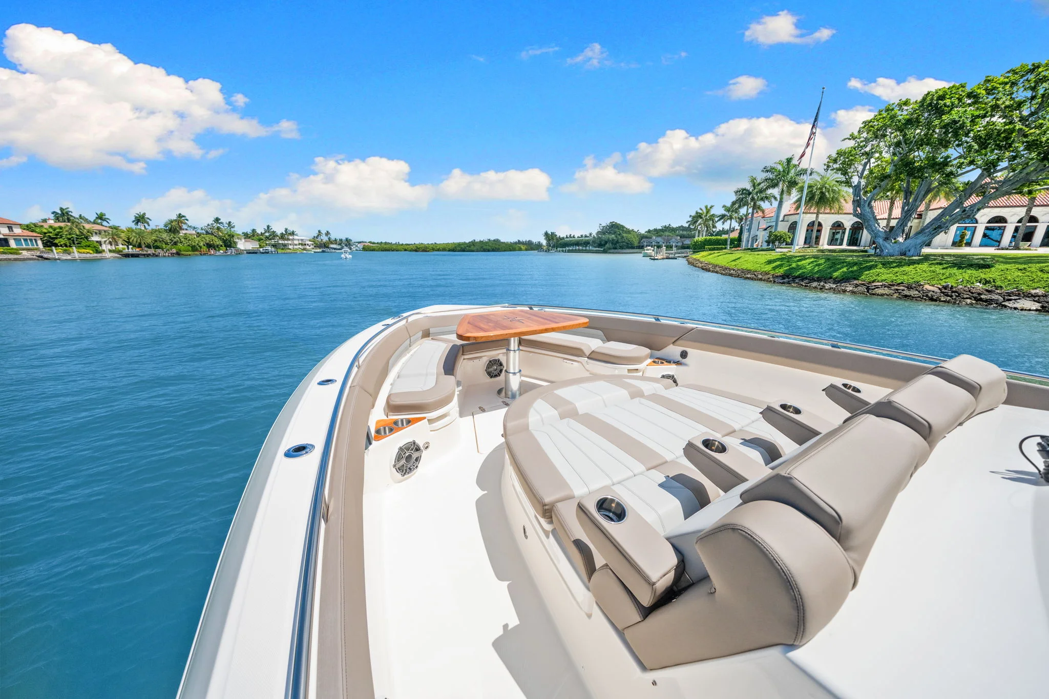 2026 Boston Whaler 420 Outrage Image Thumbnail #23