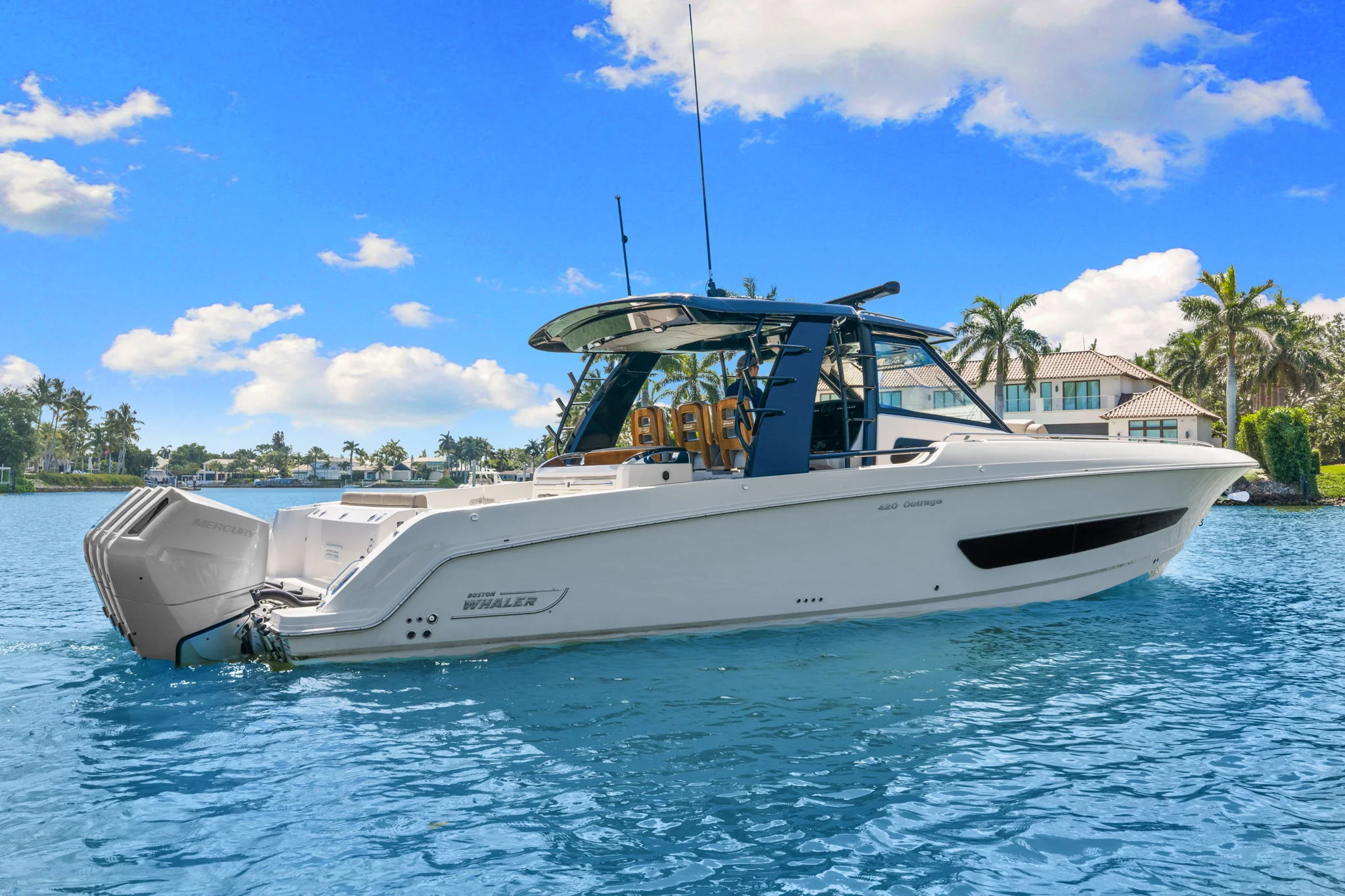2026 Boston Whaler 420 Outrage Image Thumbnail #4