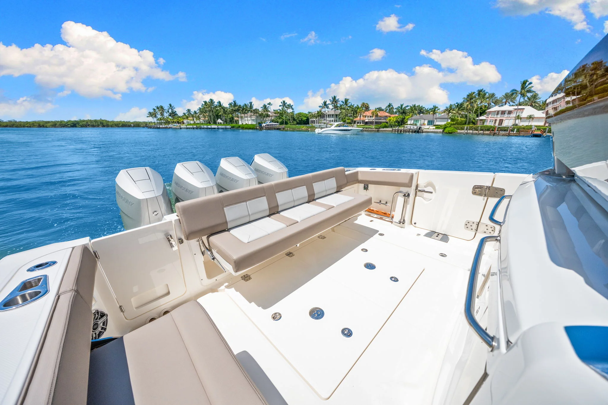 2026 Boston Whaler 420 Outrage Image Thumbnail #40