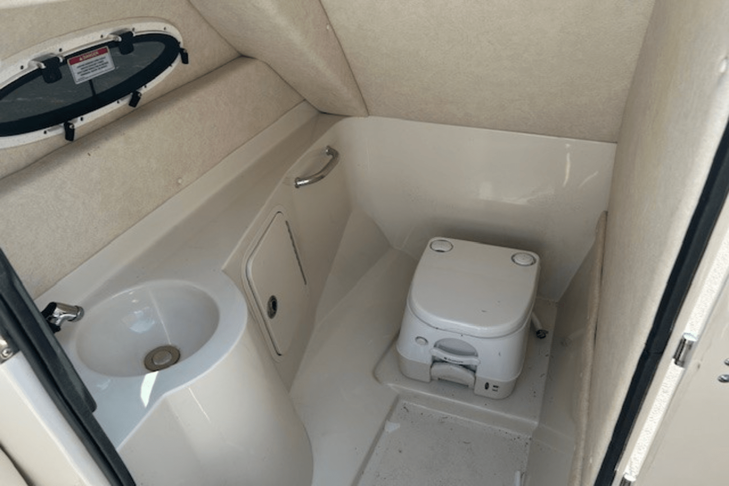 2010 Sea Ray 260 SUNDECK Image Thumbnail #6