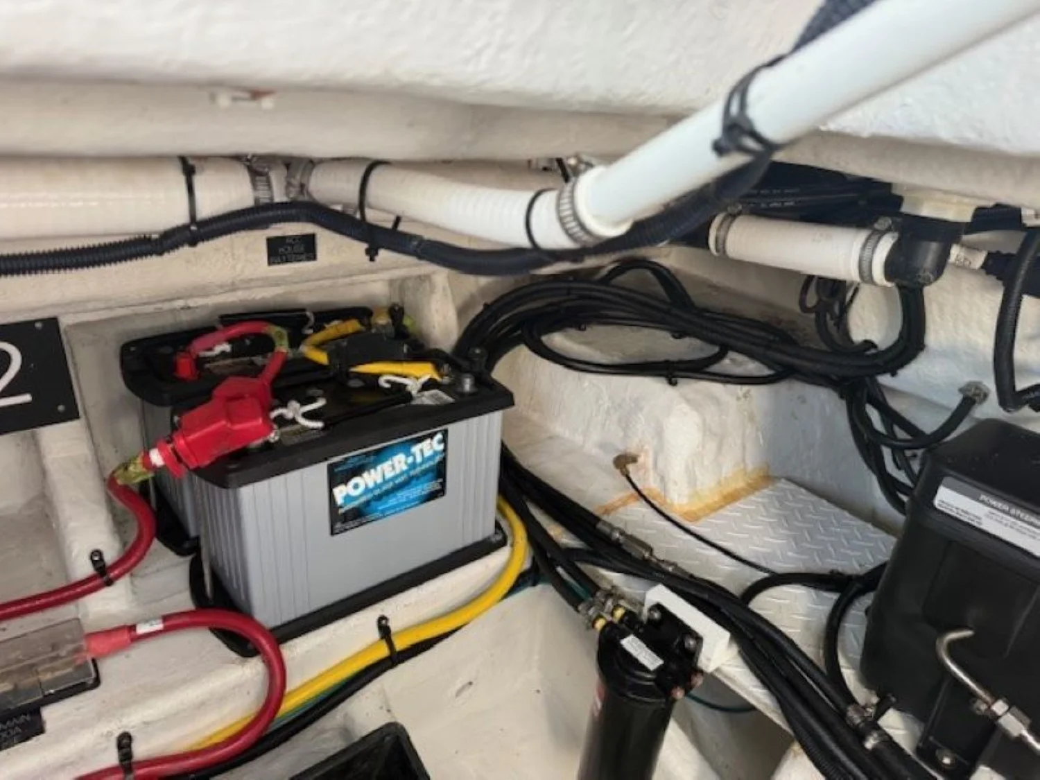 2020 Cruisers Yachts 38 GLS Image Thumbnail #22