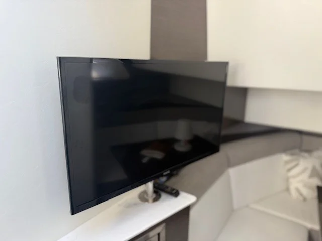 2020 Cruisers Yachts 38 GLS Image Thumbnail #19