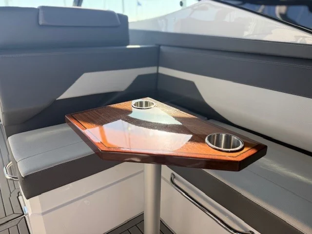 2020 Cruisers Yachts 38 GLS Image Thumbnail #7
